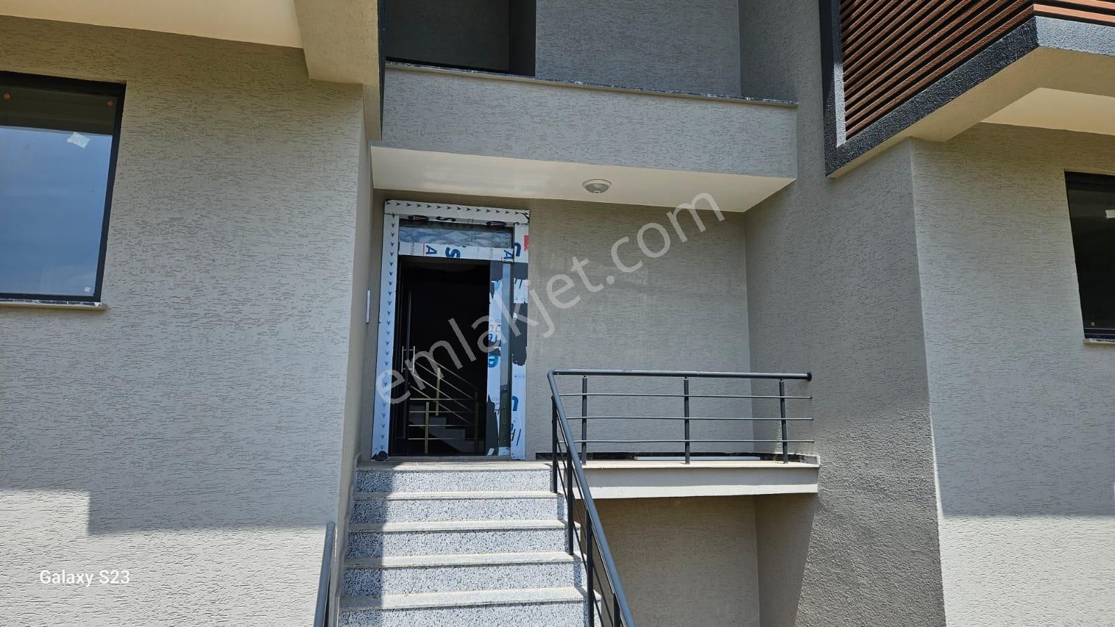 Dere Mahallesinde 3+1 Yüksek Giriş Katta Kaliteli Sıfır Daire - Görsel 15
