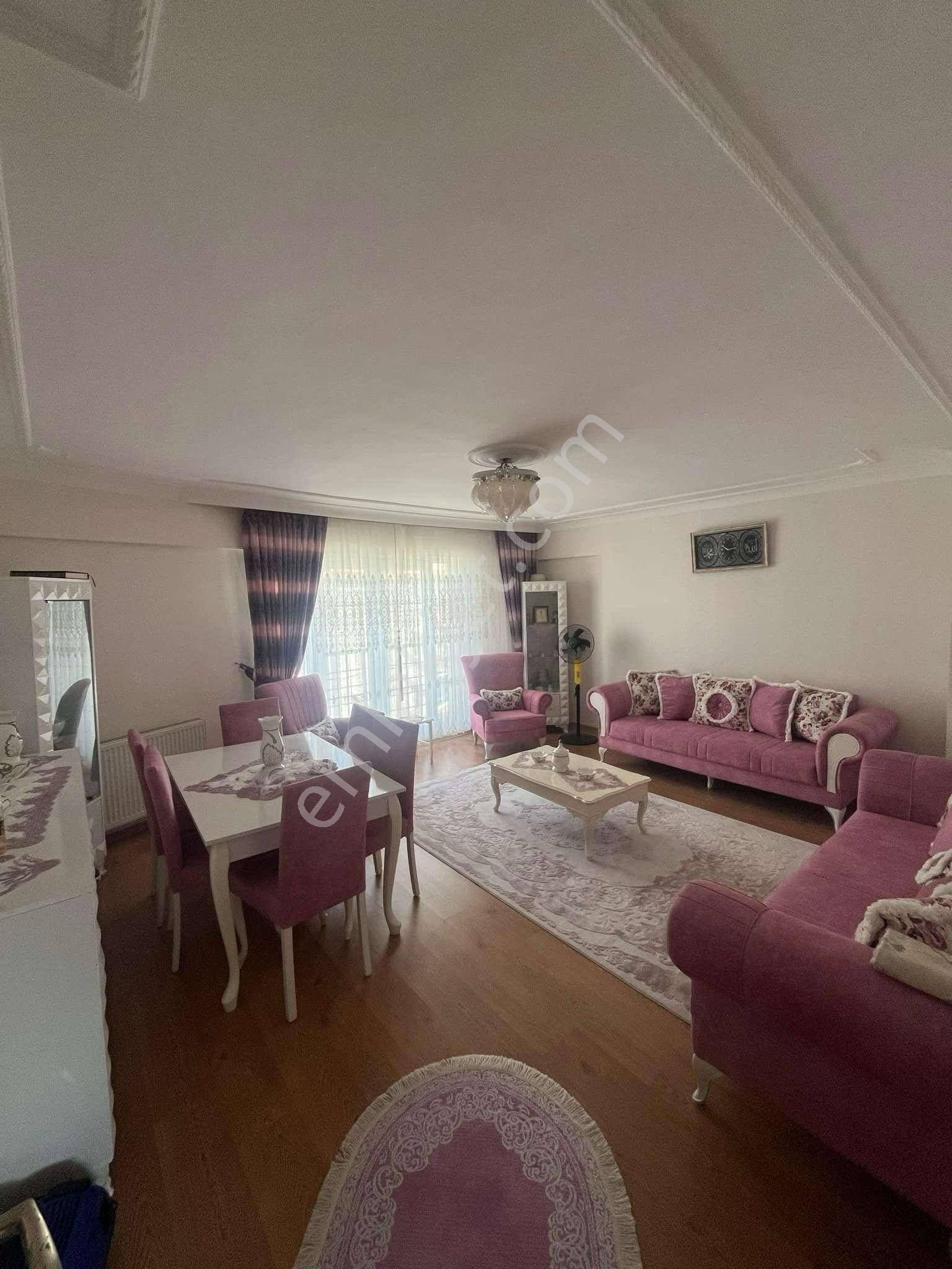 Sincan Pınarbaşı Mahallesinde 4+1 Satılık Daire