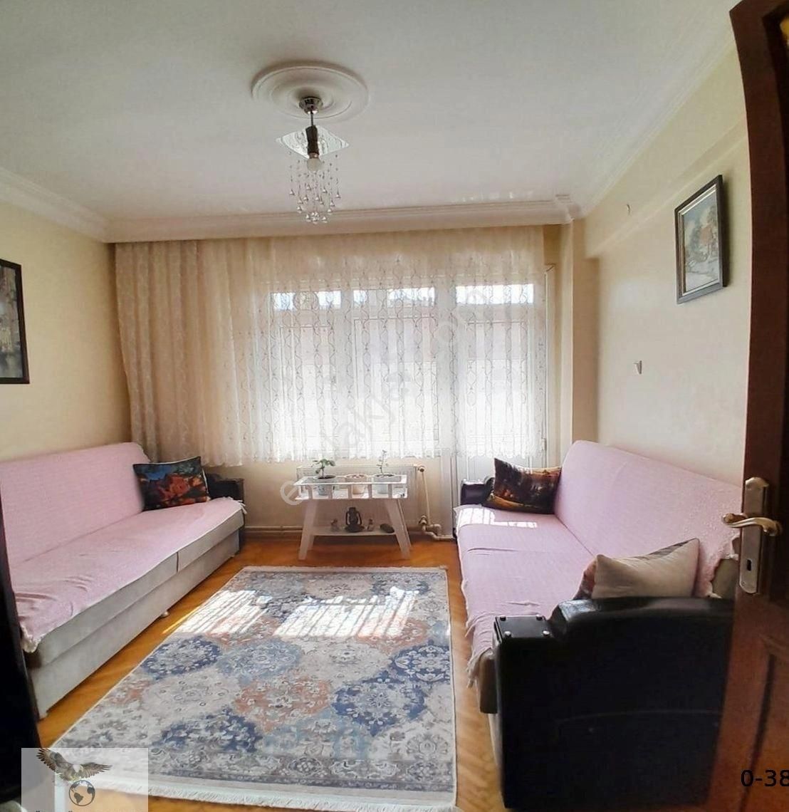 Avcılar Merkezde 3+1 Kullanışlı Satılık Daire