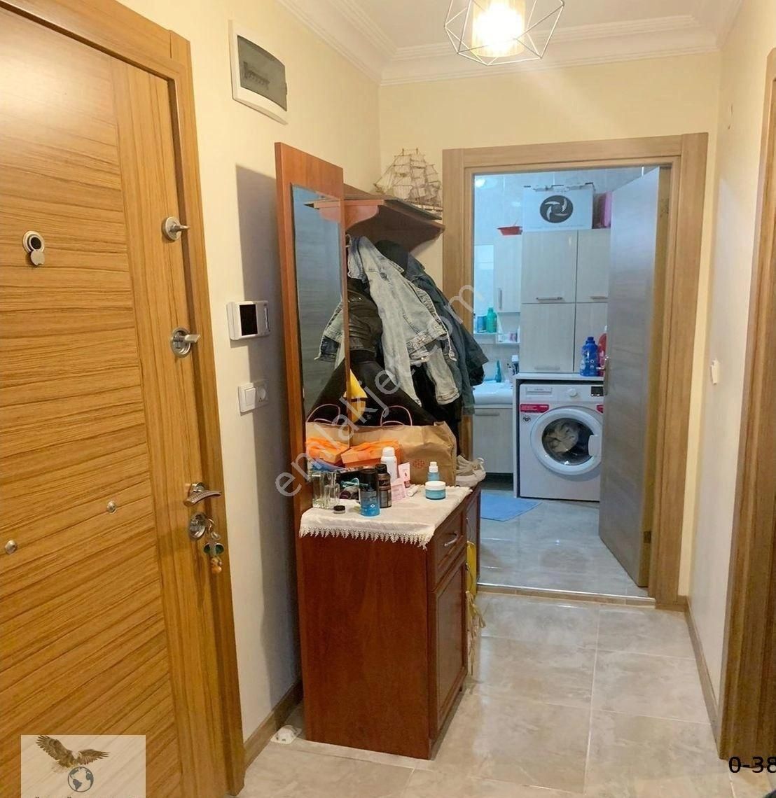 Avcılar G.palada Yeni Binada 1+1 Satılık Daire