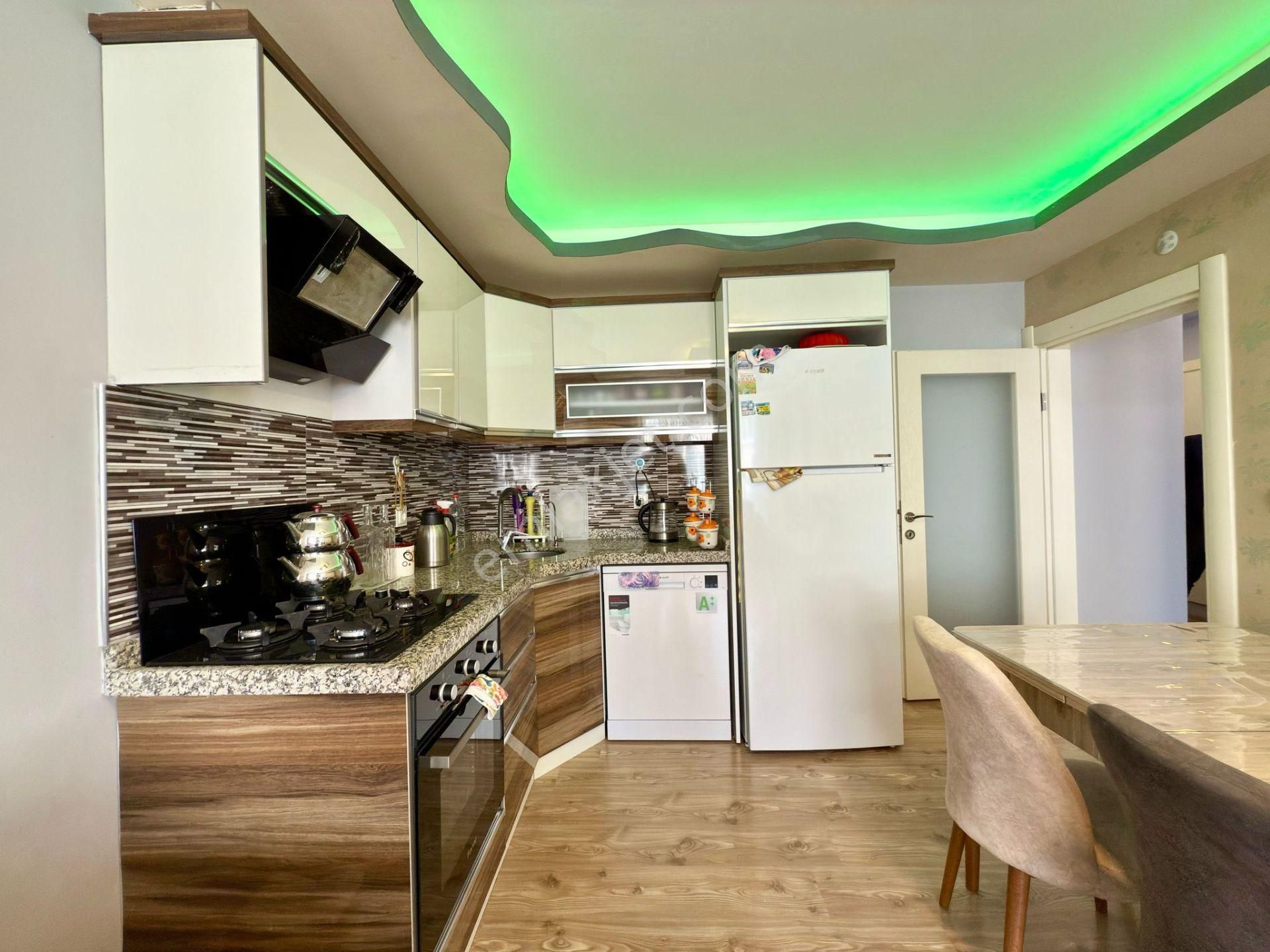 Yükselden Altınkumda Ön Cephe Geniş Balkon Lüx Tasarım 2+1 Daire