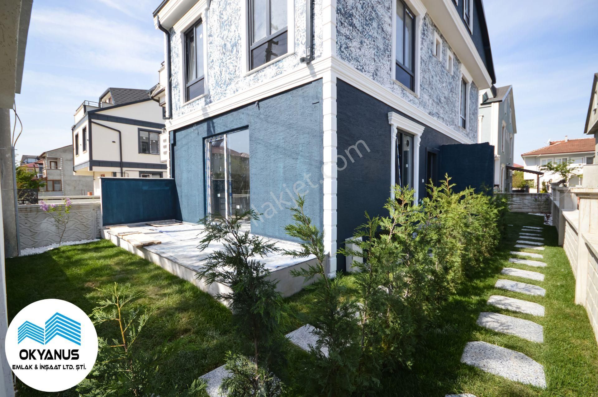 Kocaali De Büyük Bahçeli, Ön Cephede Mükemmel 3+1 Villa! 🌳🏡