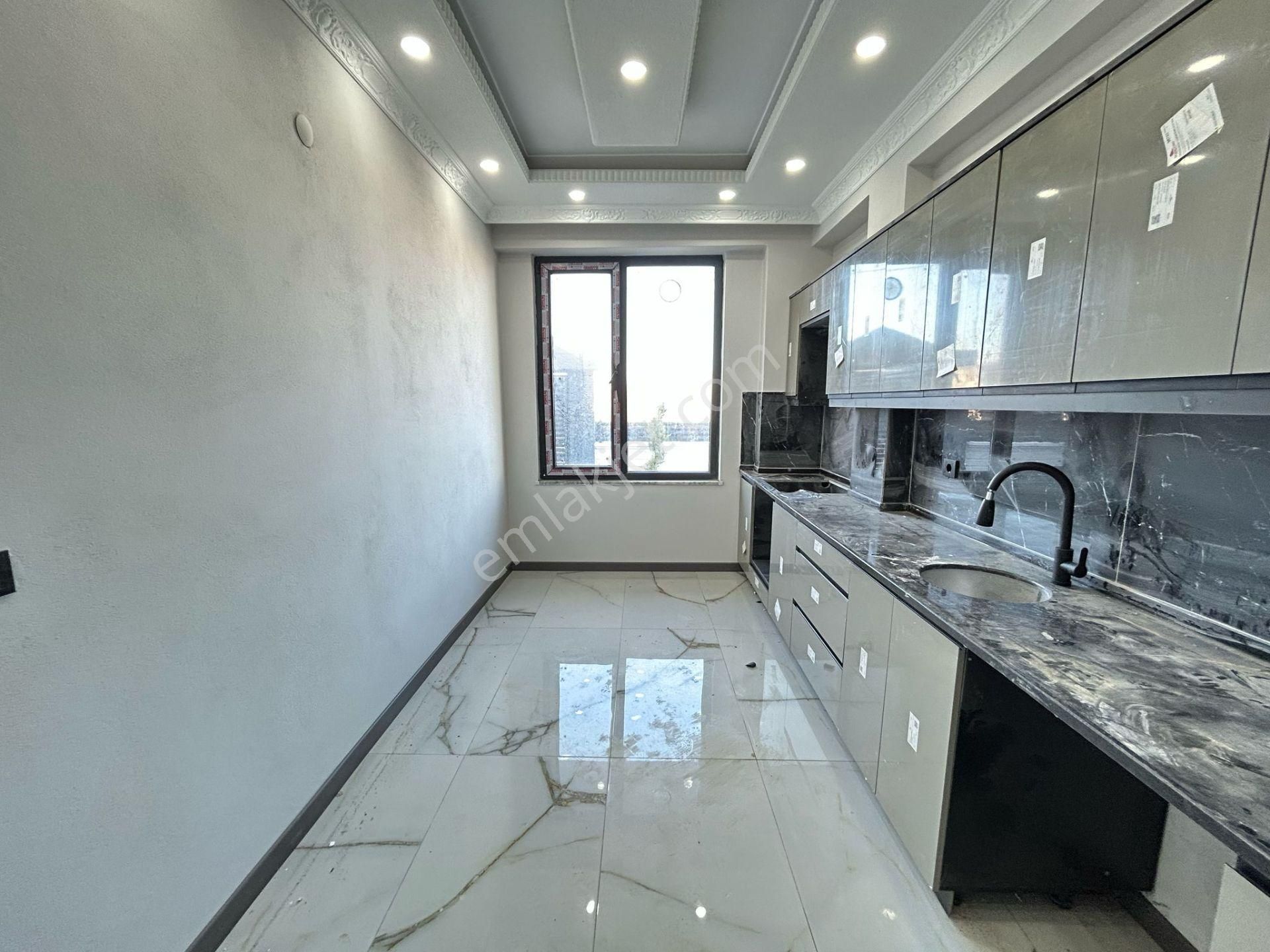 Yılmaz İnşaattan Müthiş Fırsat Havuzlu Jakuzili Triplex Villa - Görsel 22