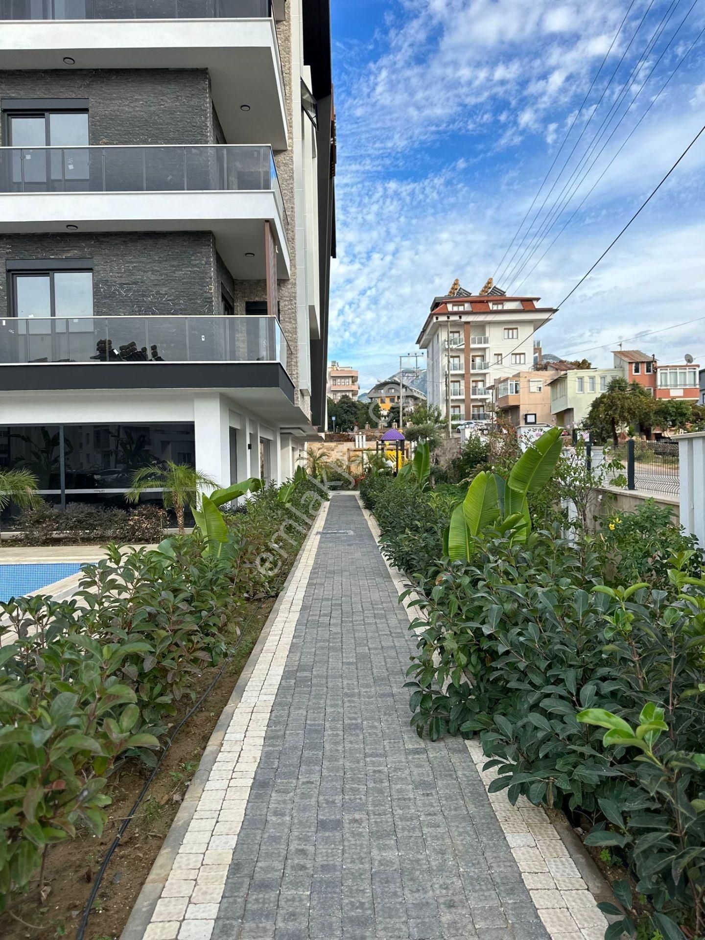 Alanya Oba Eşyasız 2+1 Dubleks Satılık Daire
