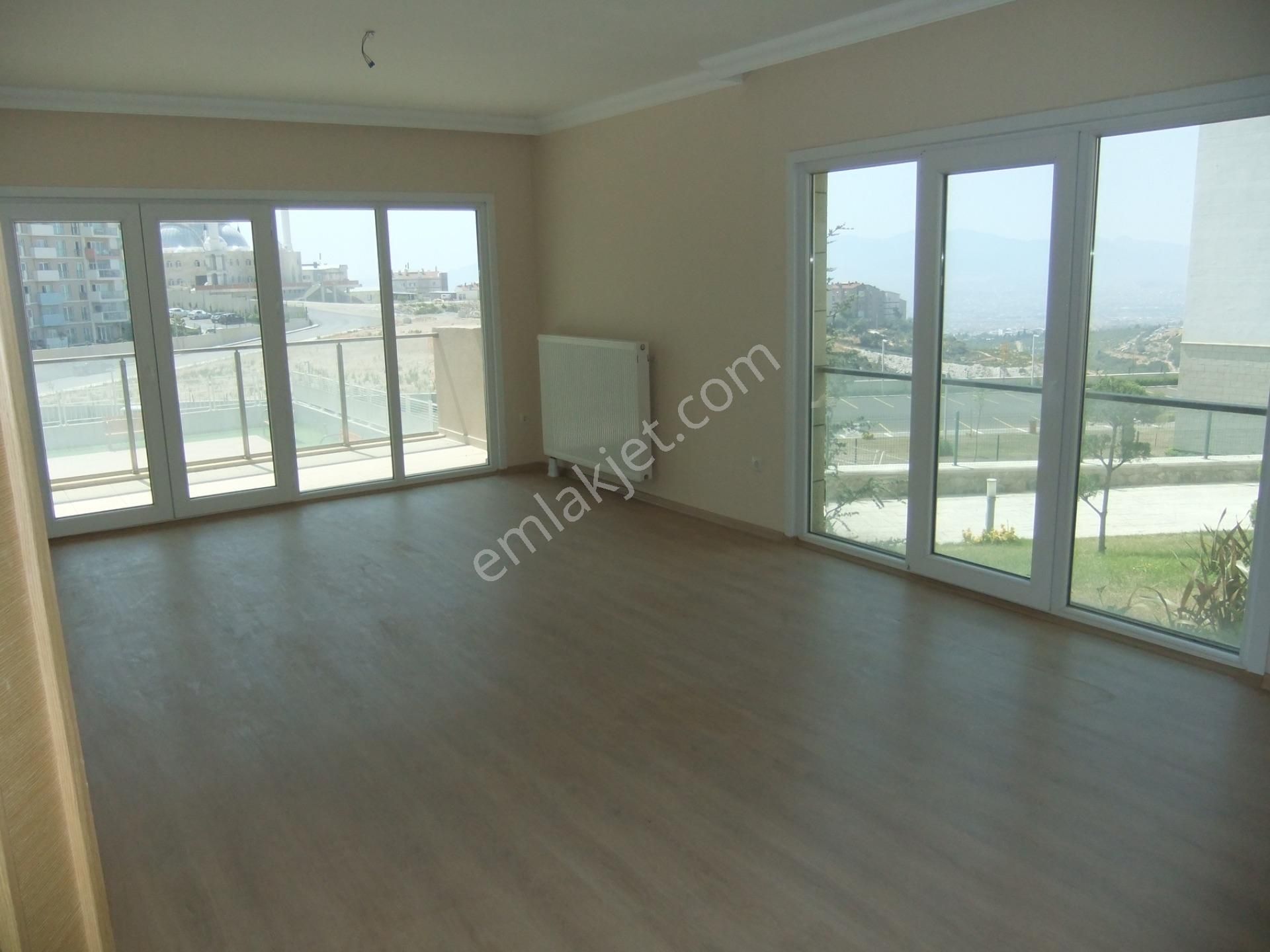 Oyak Buca 2.etap Kiralık Daire 3+1 Remax Model Küçükerol