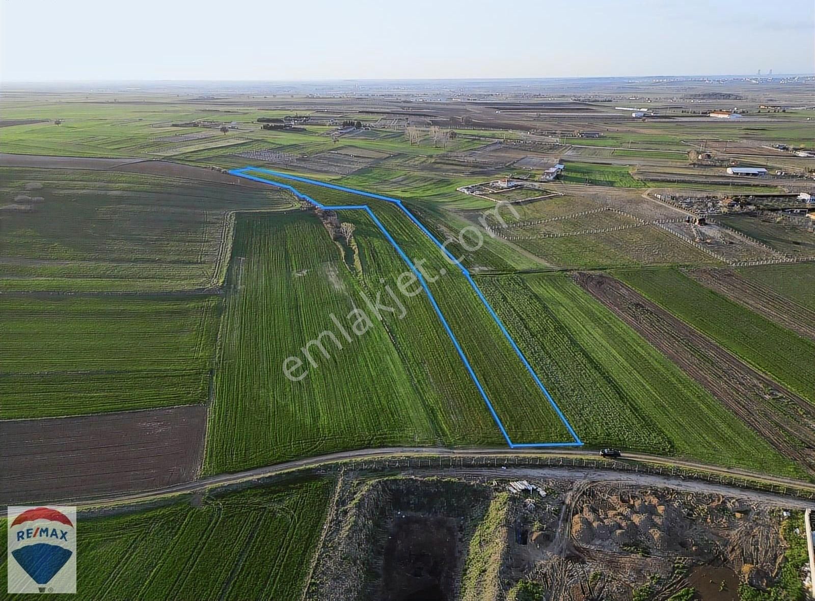 Lüleburgaz Ovacık'ta İmar Sınırına 230 Mt Müstakil Tarla