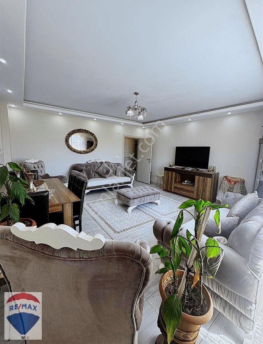 Lüleburgaz Çarşıda Satılık 5+2 Dubleks Daire
