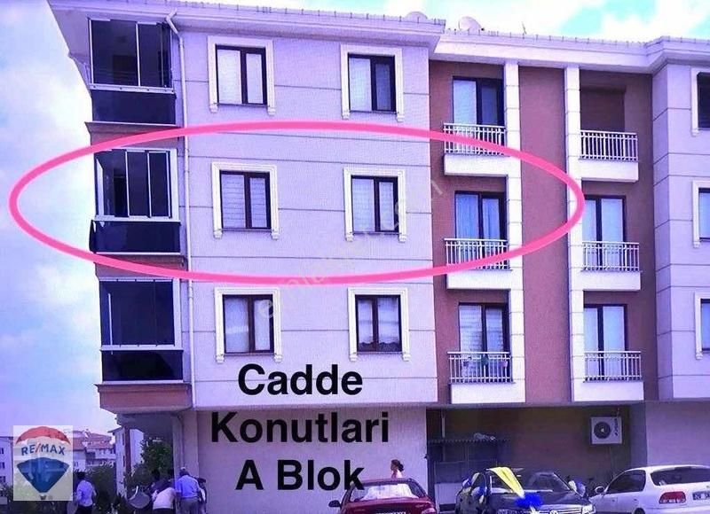 Lüleburgaz Büklüm Caddesi Cadde Konutlarında Kiralık 3+1 Daire