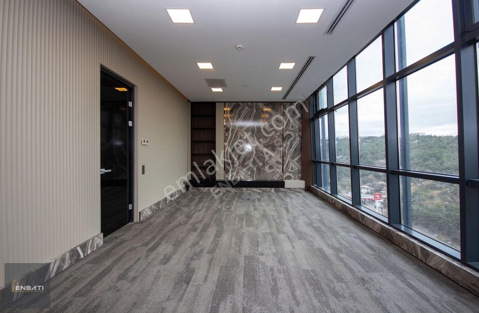 Yıldırım Kule'de Özel Dizayn 86 M2 Ofis / Enbatı Aş.