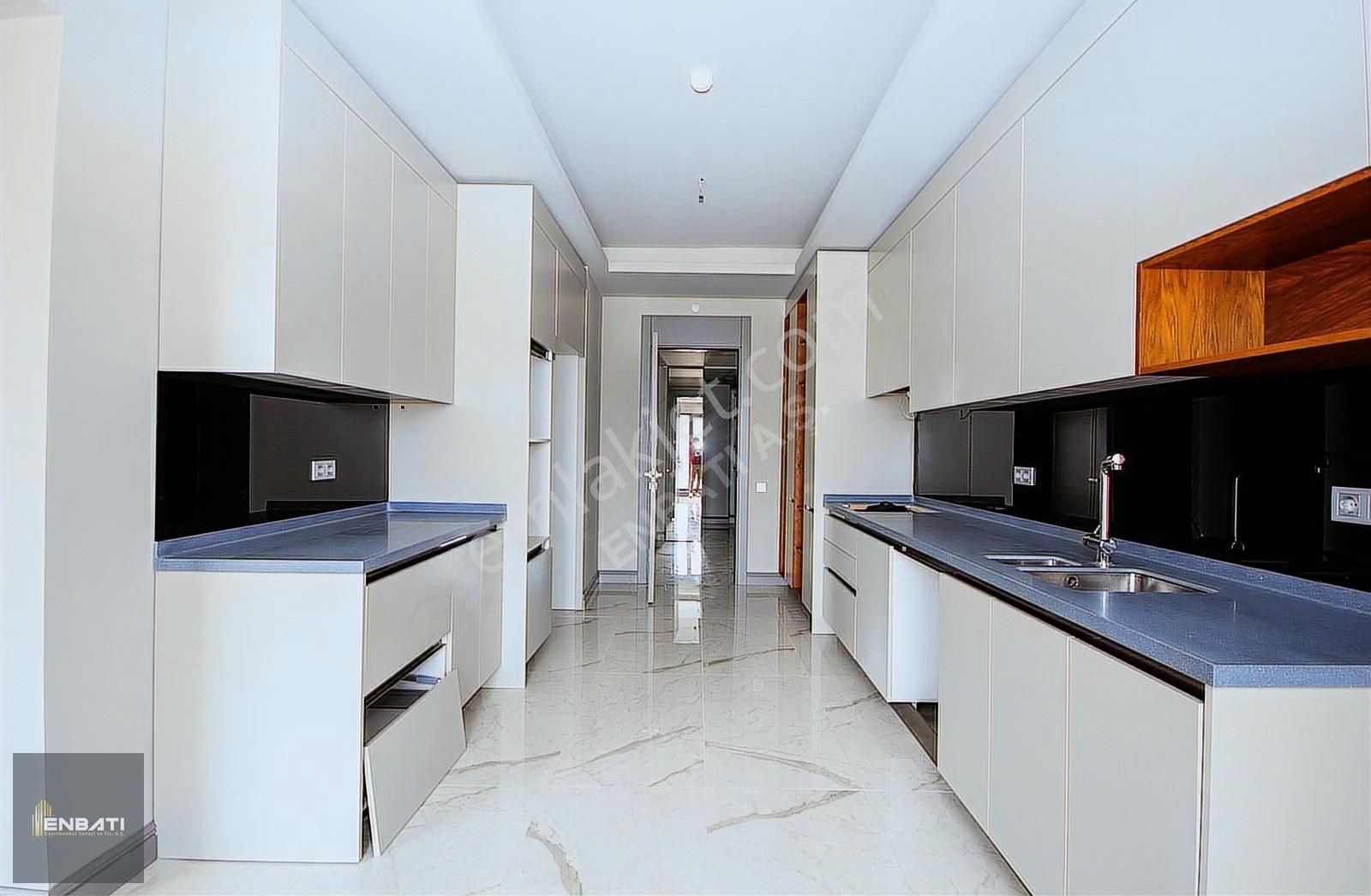 Kent İncek'te Satılık Göl Manzaralı 5+1 Daire /enbatı A.ş.