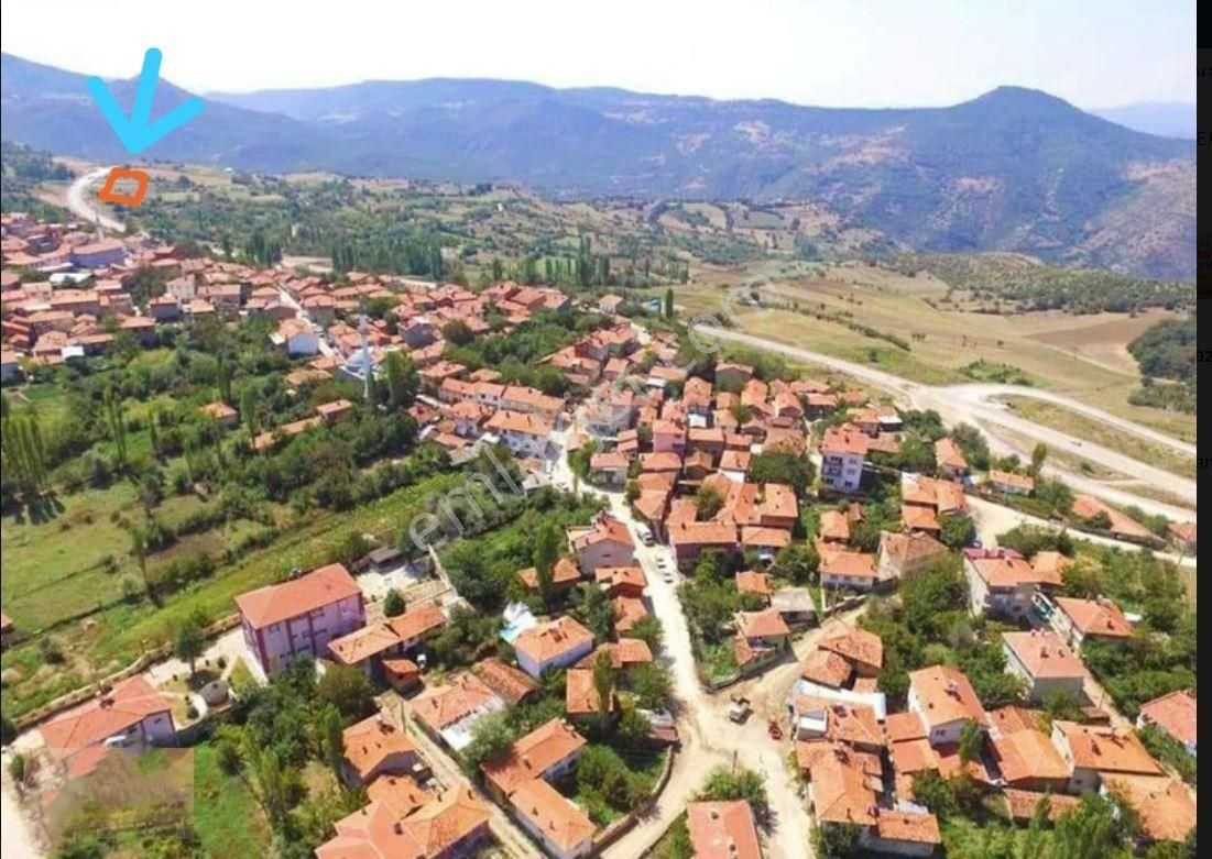 Simav-tavşanlı Ana Yoluna 50 Metre, Günlüce/merkez'e 500 Metre Mesafede