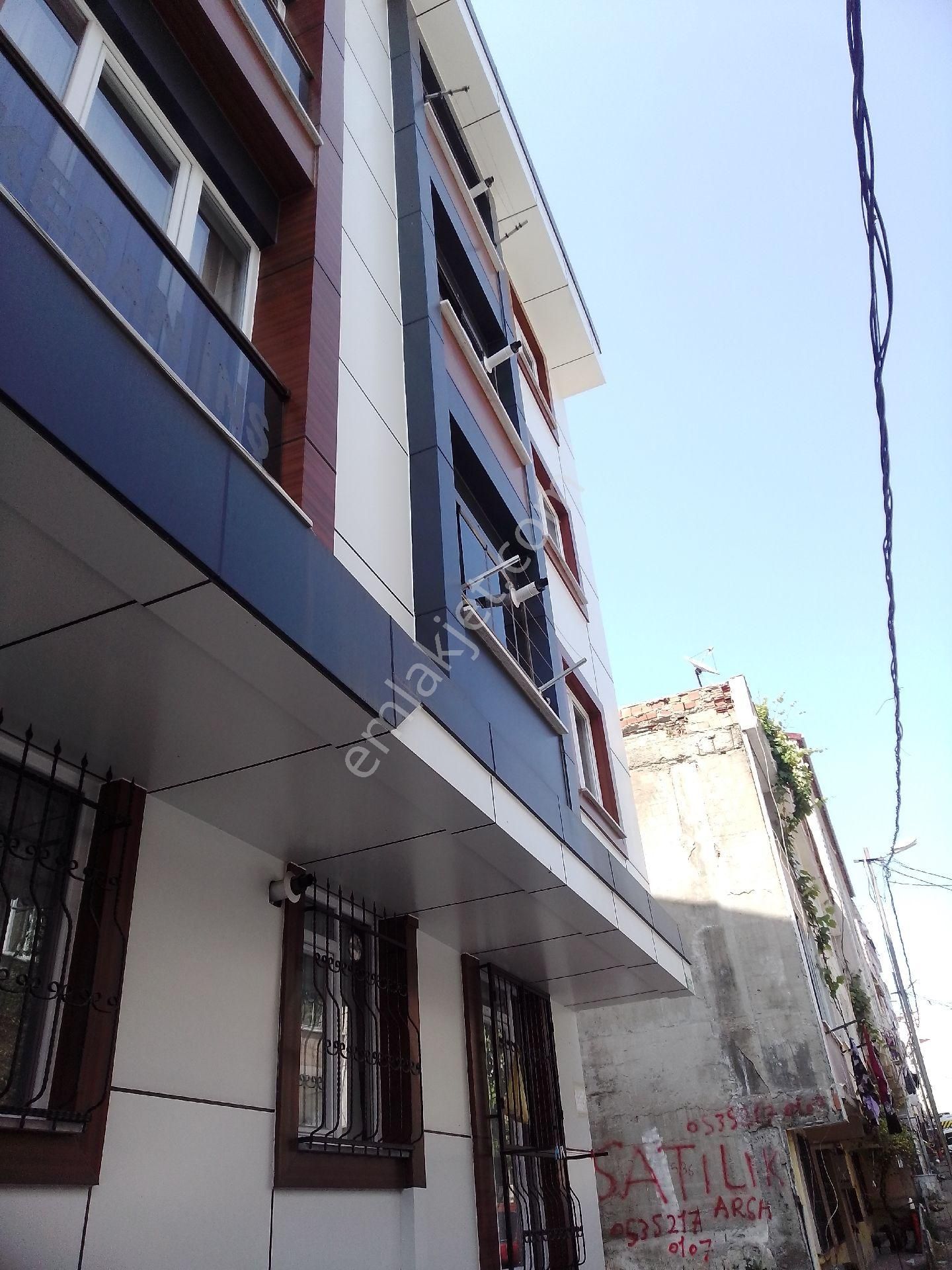 Arı Emlak'tan Kiralık 90m2 2t1 Daire