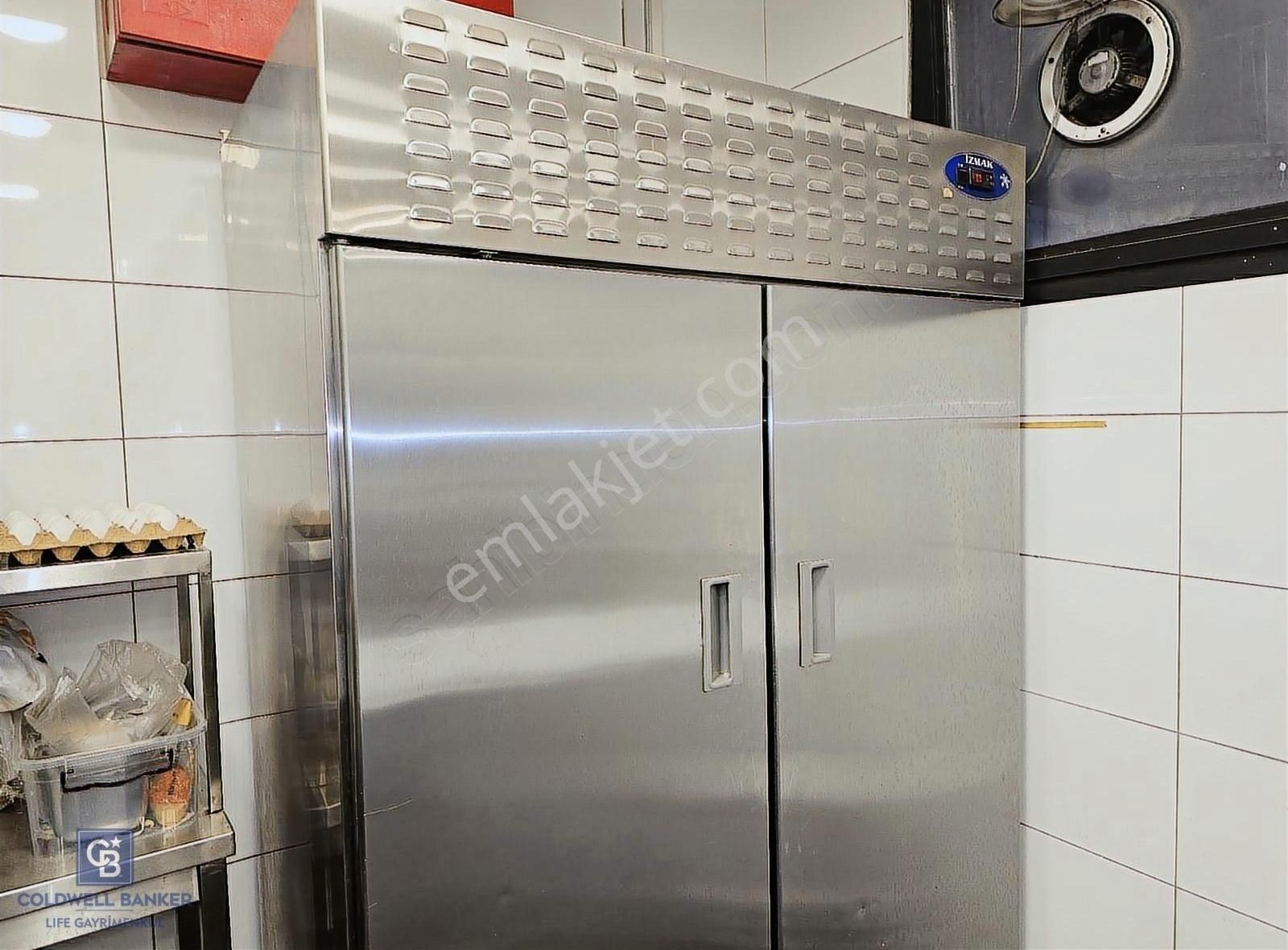 Konak Pasoport Yakını Devren Kiralık Lokanta