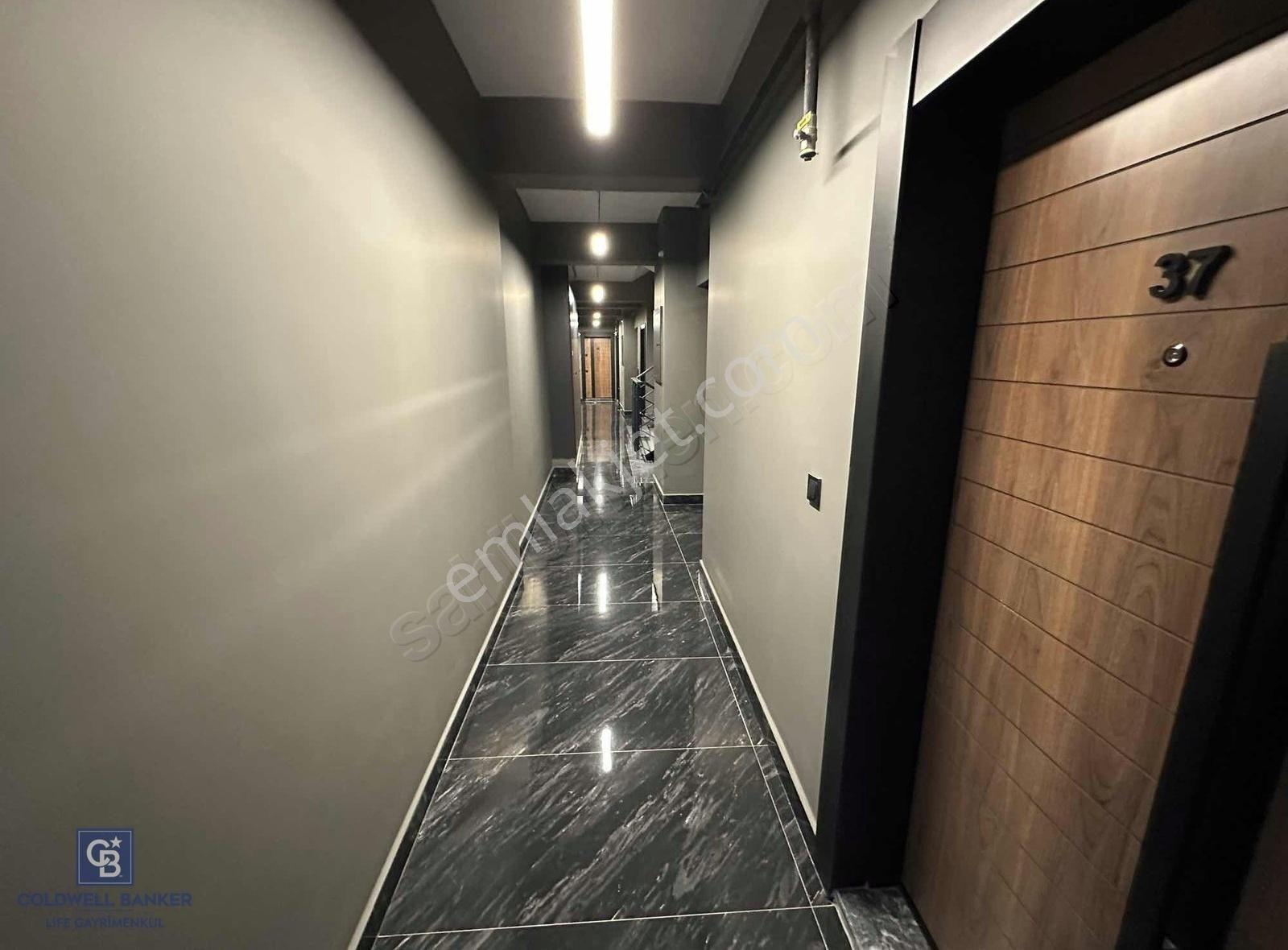 Çiğli Balatçık Anadolu Cad. Üstünde 2+1 Teraslı Sıfır Daire - Görsel 32