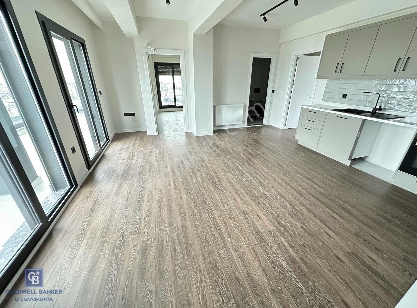 Çiğli Balatçık Mah. Black Suits'te 2+1 Teraslı Daire - Görsel 10