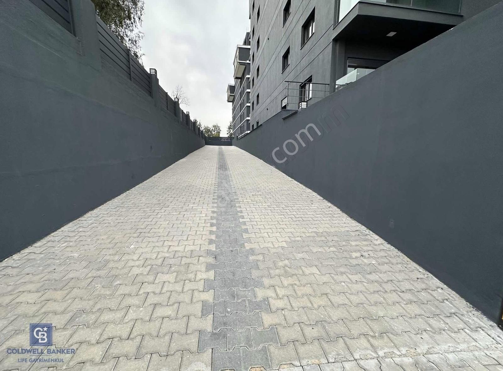 Çiğli Balatçık Mah. Black Suits'te 2+1 Teraslı Daire - Görsel 27