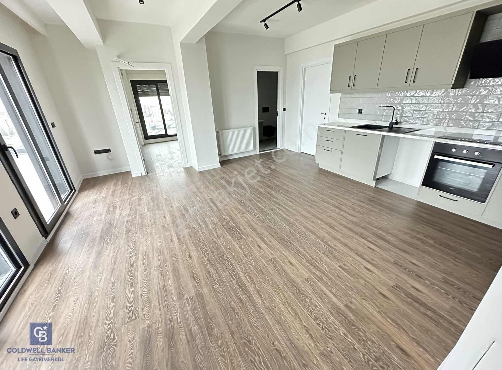 Çiğli Balatçık Mah. Black Suits'te 2+1 Teraslı Daire - Görsel 9