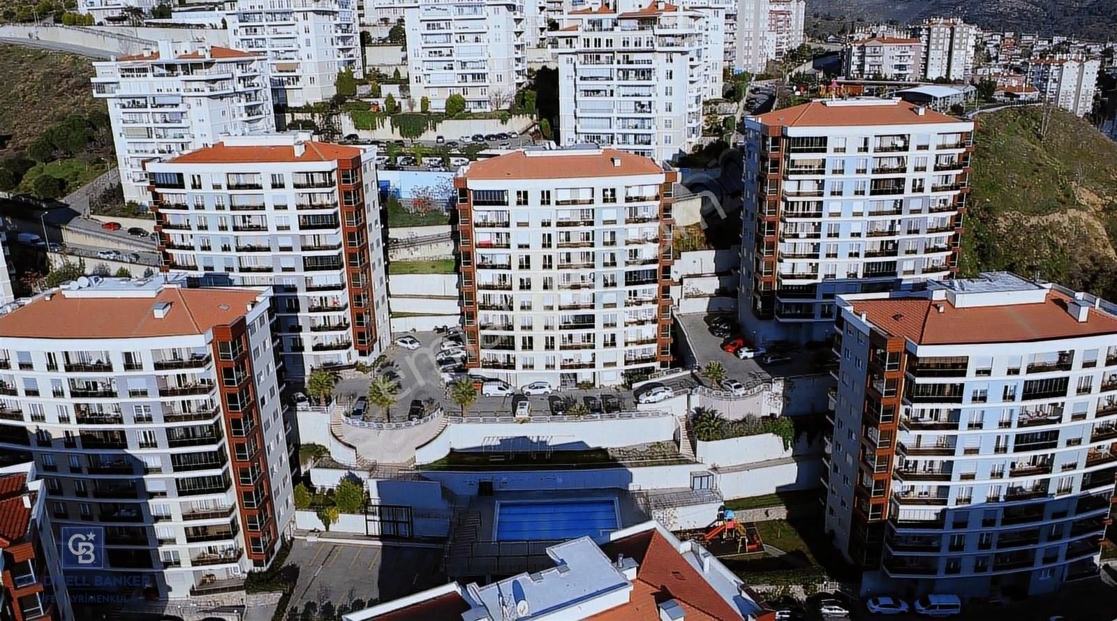 Bayraklı Körfez Mah.panorama Körfez Evlerinde Satılık 3+1 Daire