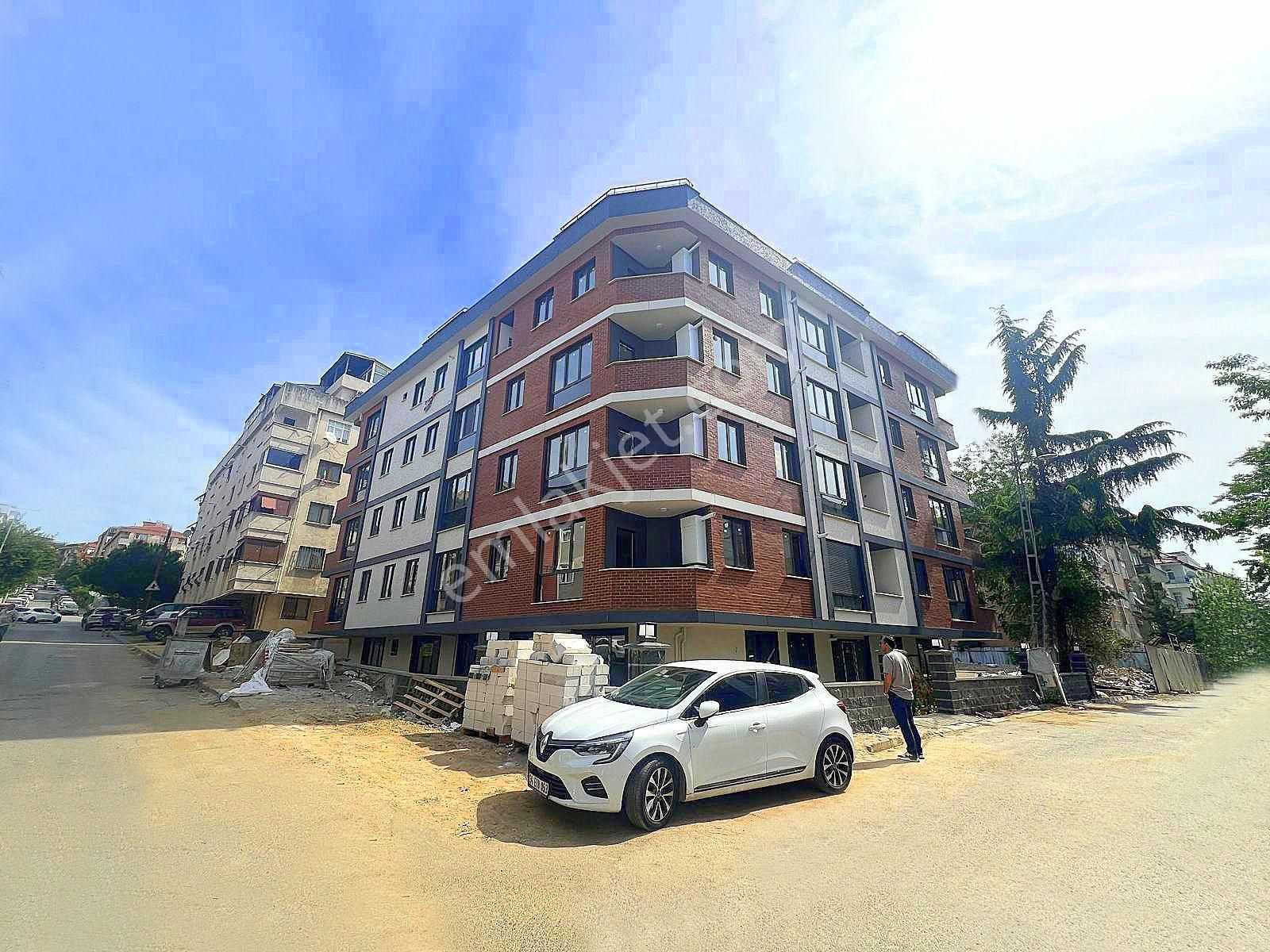 ▃birikim▃altıntepe'de Ulaşıma Yakın 2.katta Ön Cephe Fırsat 2+1!