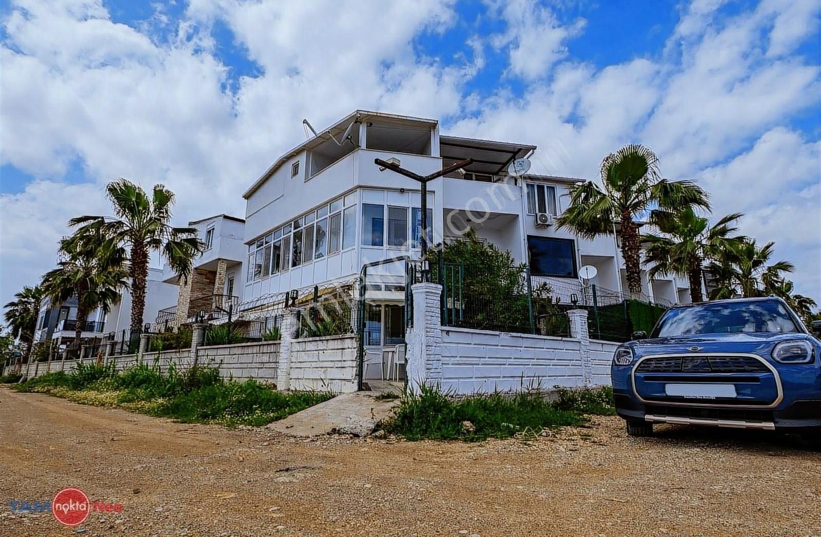 Kemerağzı Oteller Bölgesin'de 3+1 Satılık Önü Açık Köşe Triblex