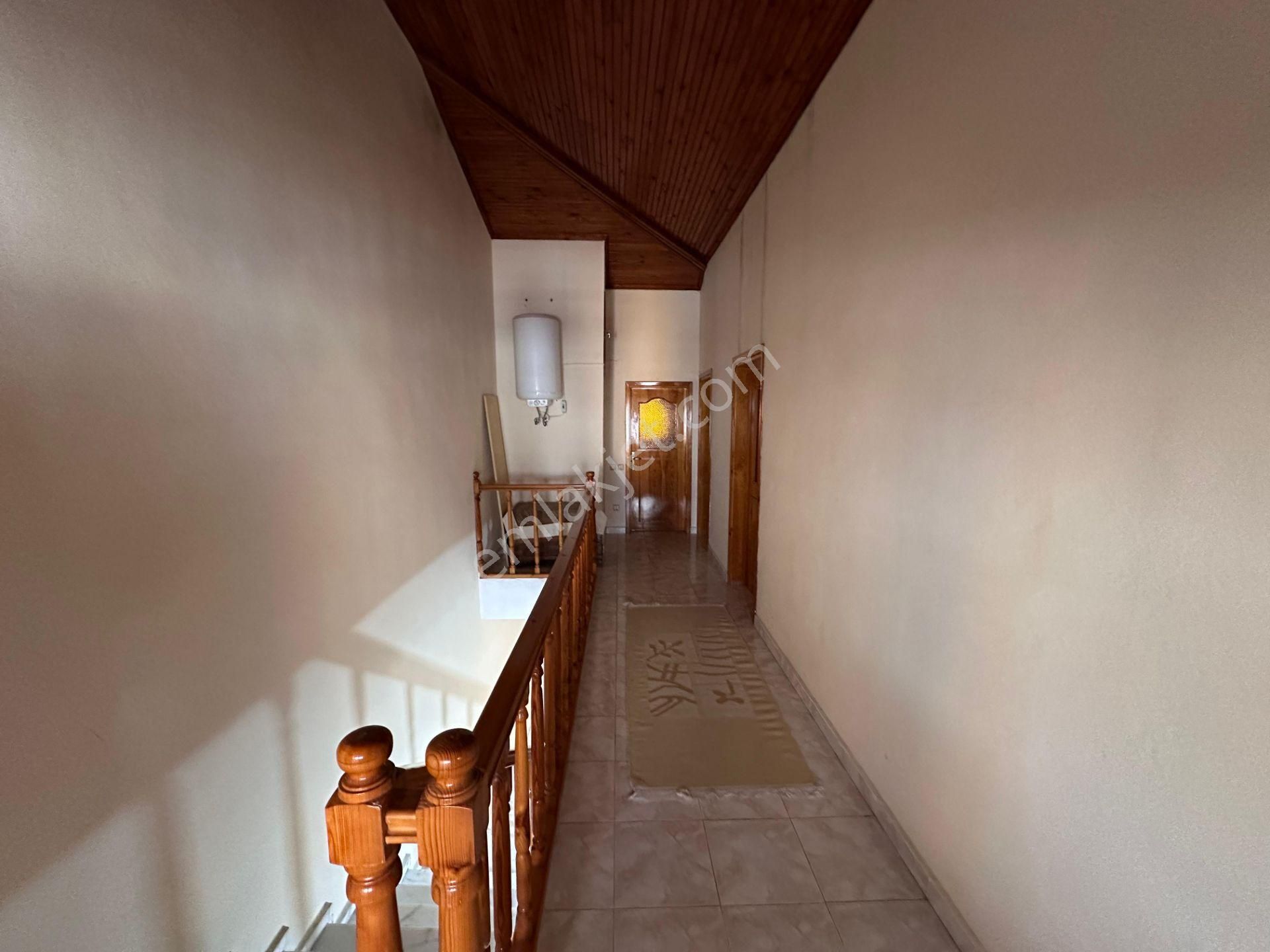 Kumbağ Da Merkezde Emsali Olmayan 4+2 Satılık Villa - Görsel 9