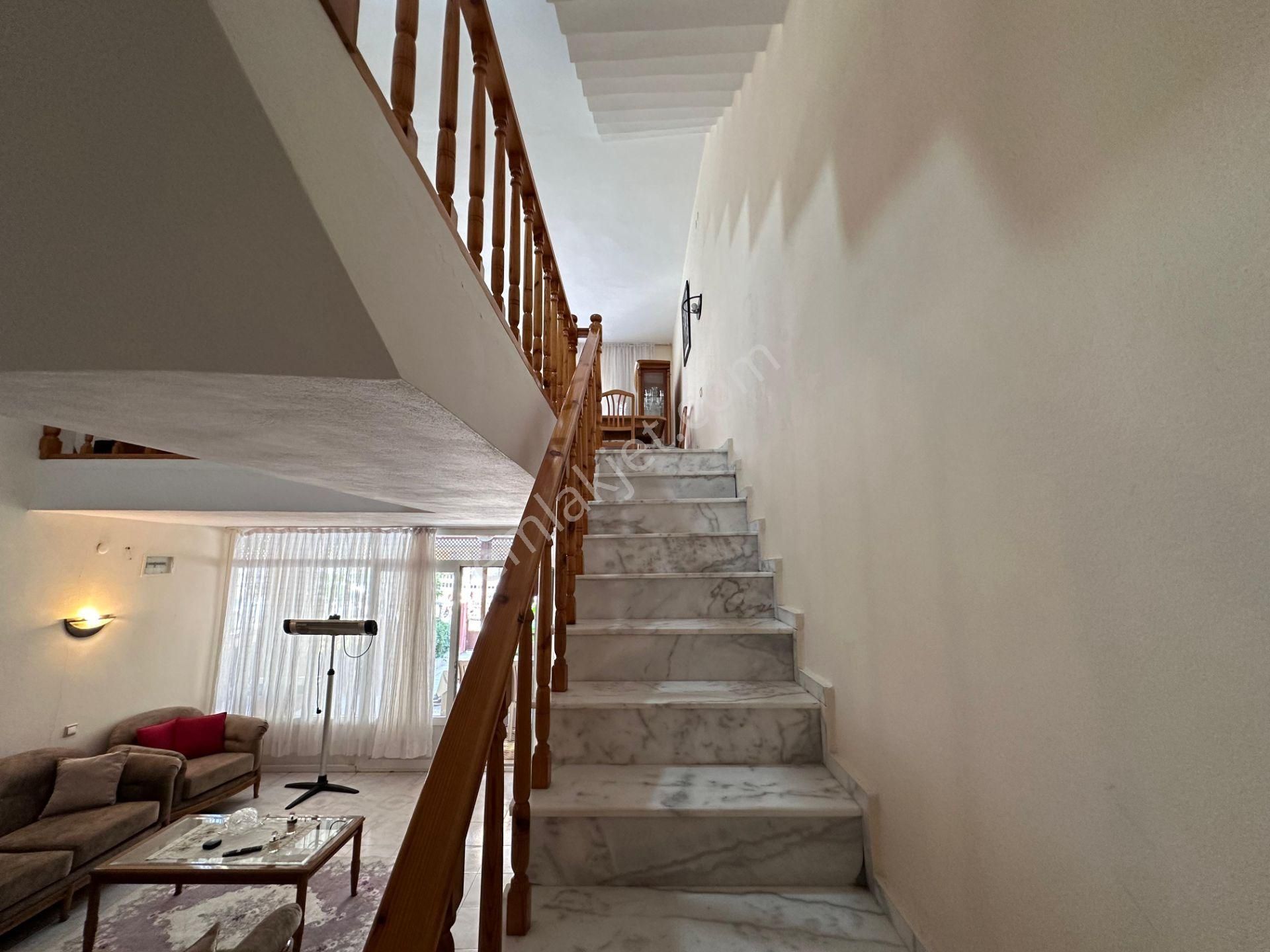 Kumbağ Da Merkezde Emsali Olmayan 4+2 Satılık Villa - Görsel 22