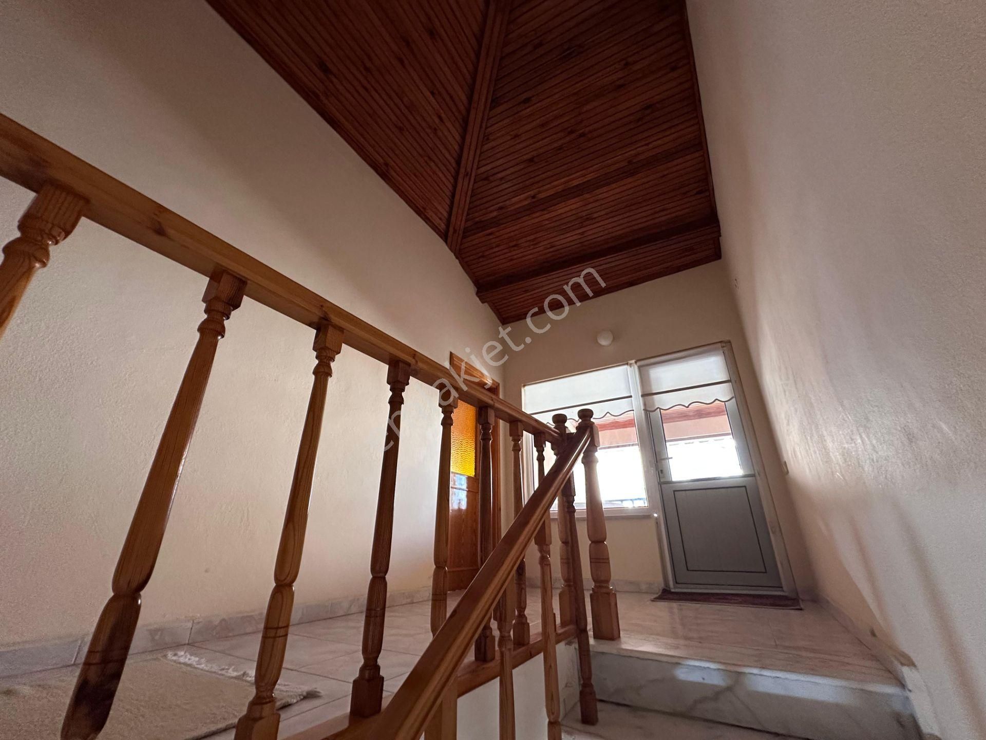 Kumbağ Da Merkezde Emsali Olmayan 4+2 Satılık Villa - Görsel 11