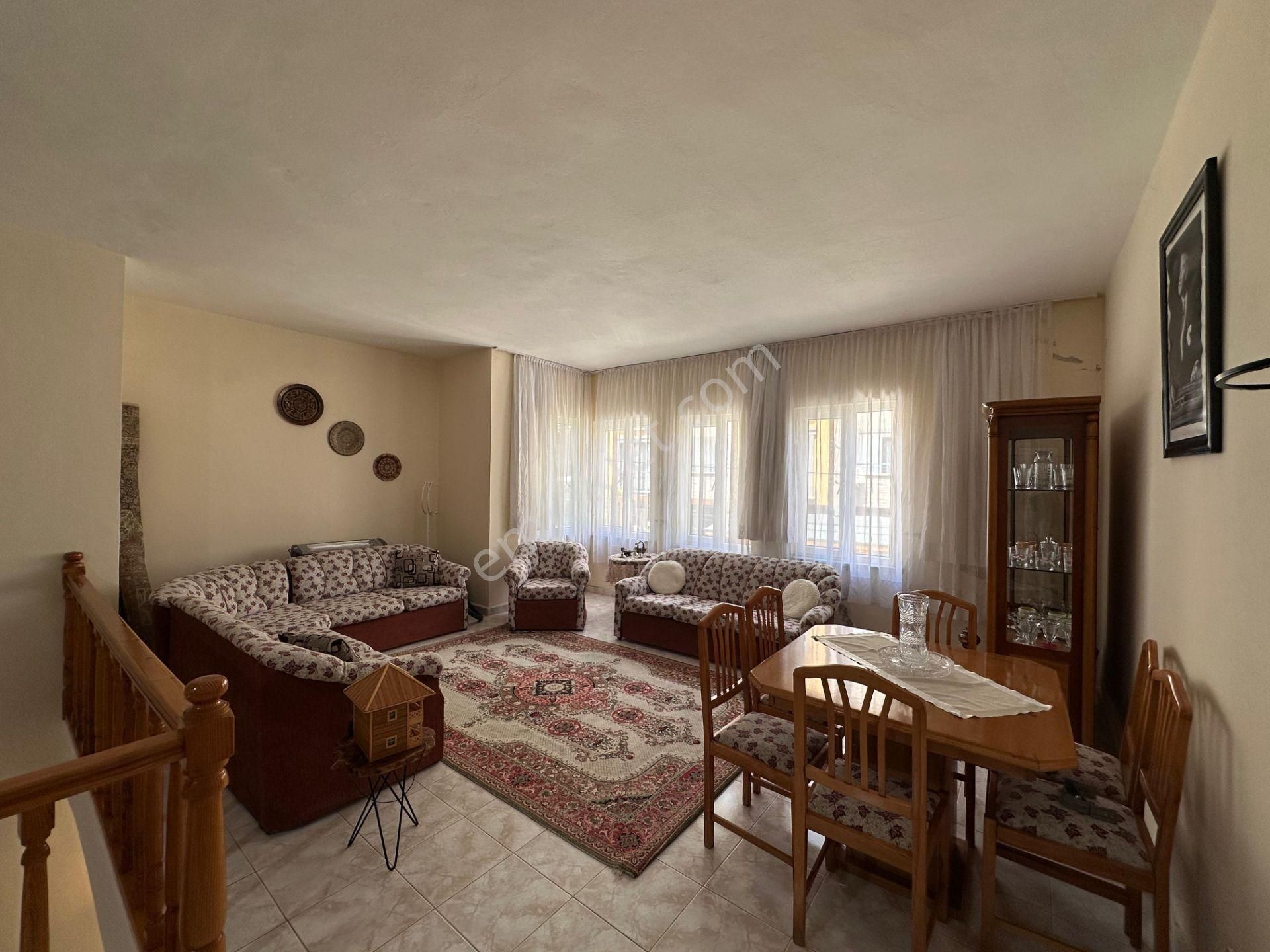 Kumbağ Da Merkezde Emsali Olmayan 4+2 Satılık Villa - Görsel 21