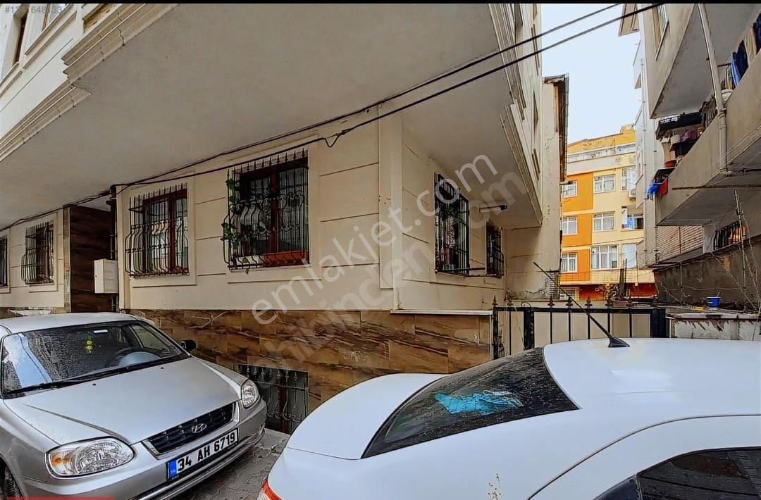 Serkan Gayrimenkulden Yenibosna 7 Yıllık Yüksek Giriş 1+1 60 Metre