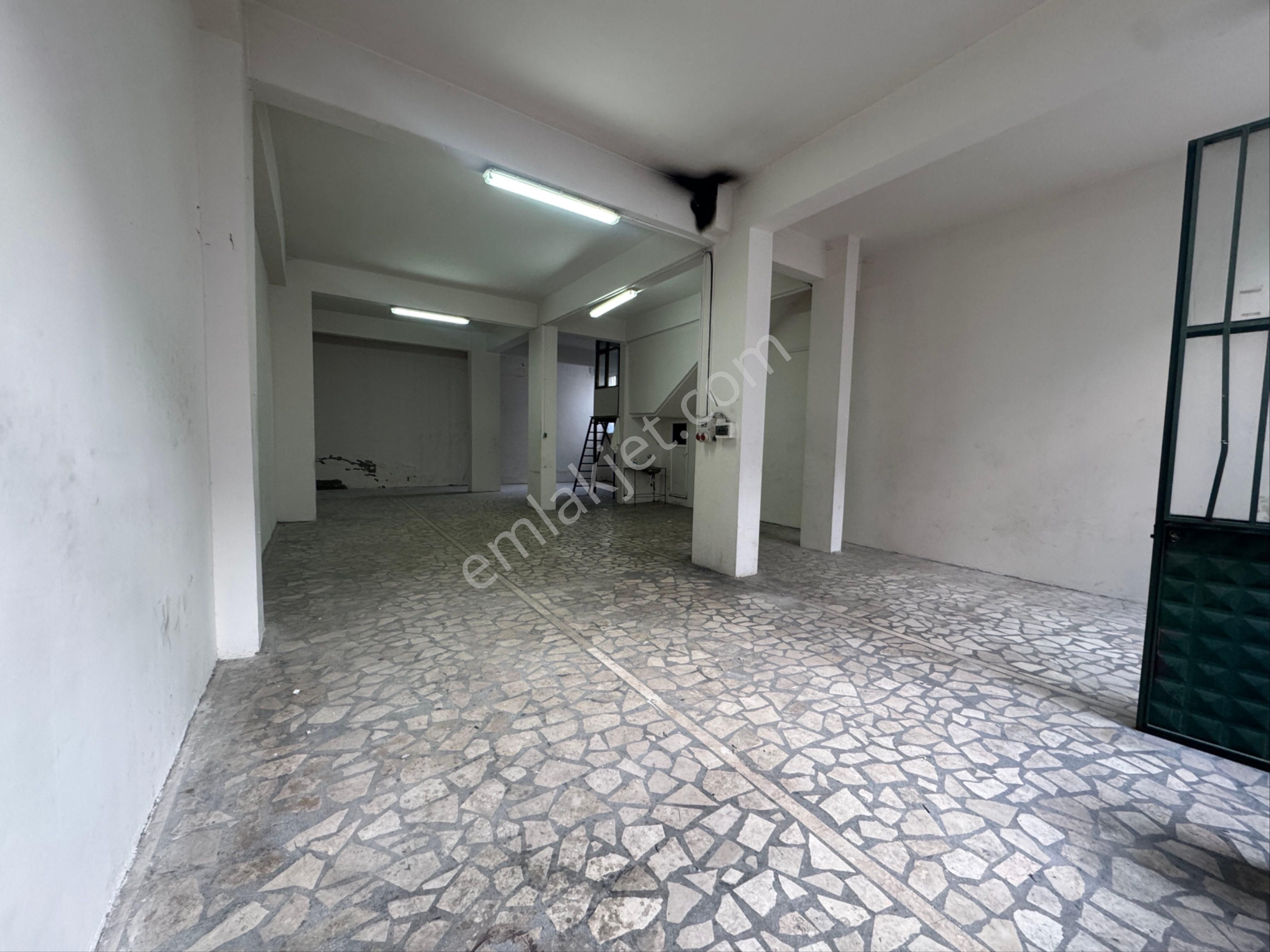 Millet Mahallesi Kiralık 120 M2 İşyeri
