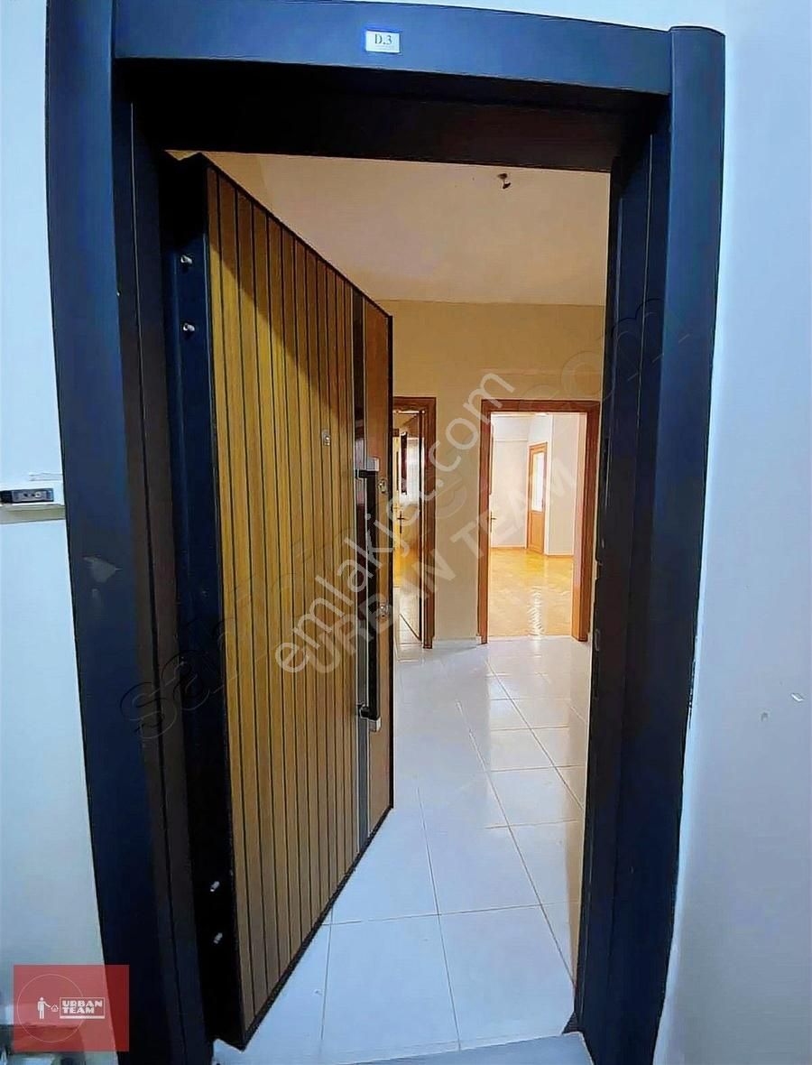 Petrol İş Mahallesinde Giriş Katta Kiralık 2+1 Daire