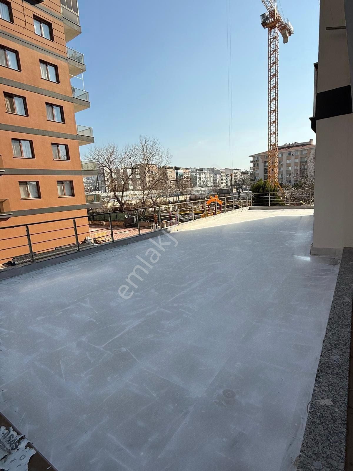 Ataşehir Müstakil Teraslı Ferah 3+1 Satılık - Görsel 18