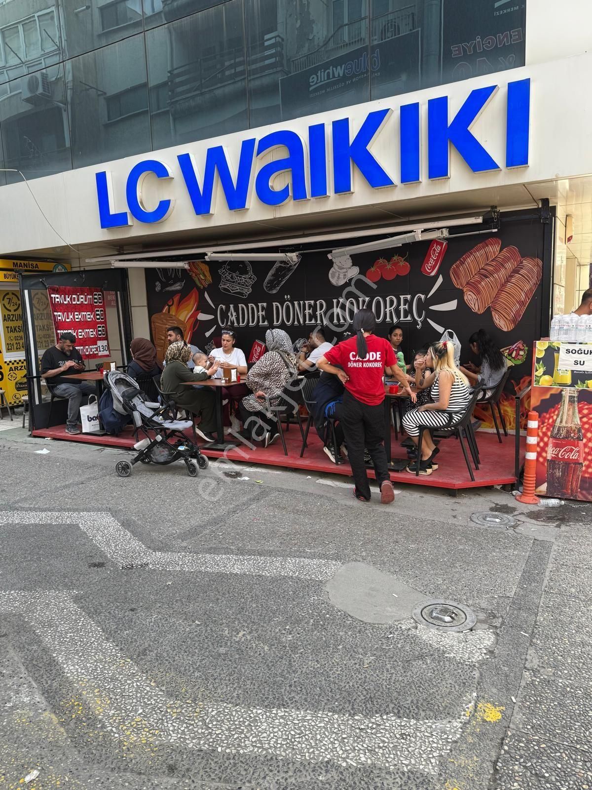 Manisa Çarşıda Devren Hazır Dönerci