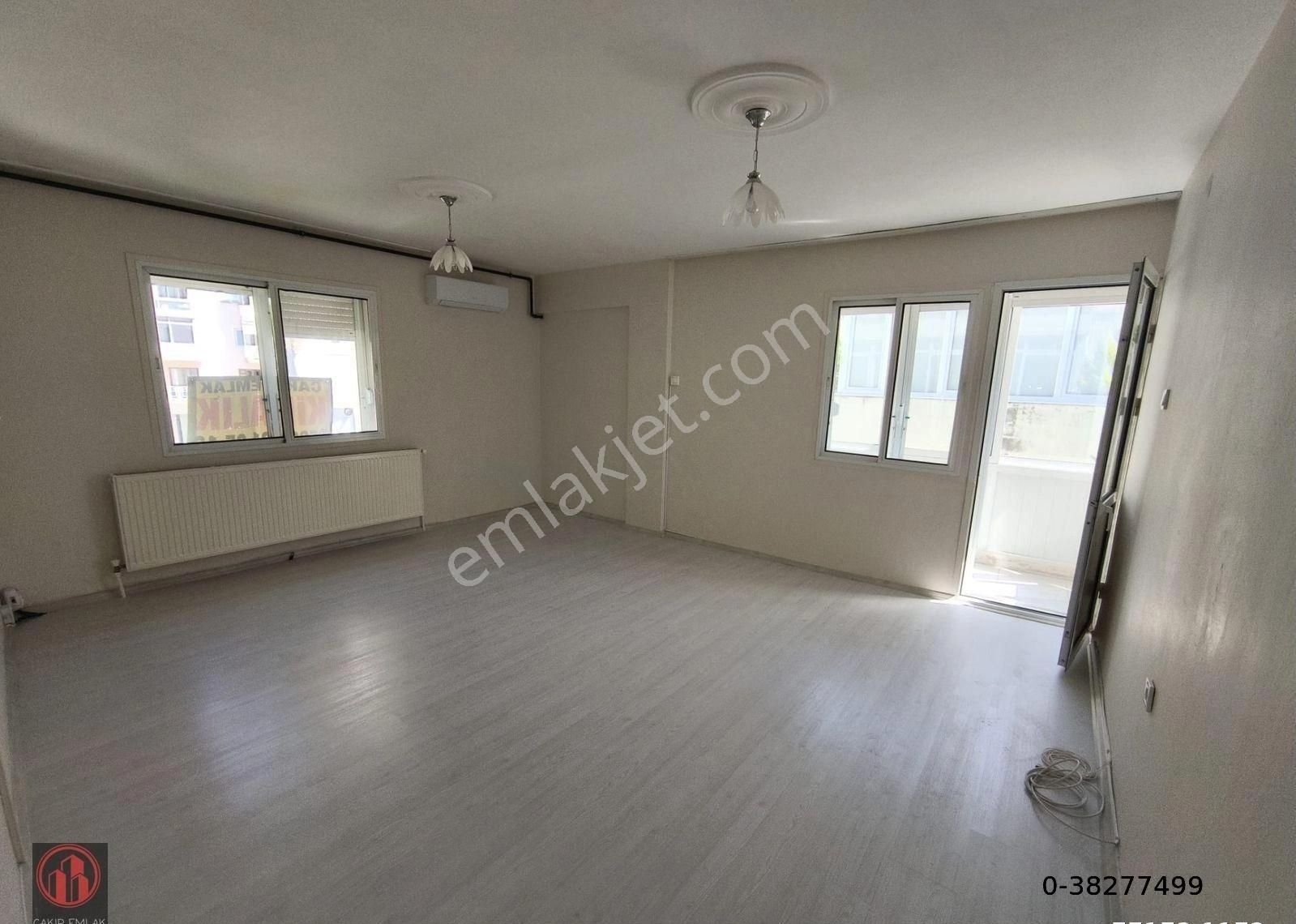 F.altay Metrosuna Çok Yakın,içi Yenilenmiş D.gazlı Kiralık 2+1