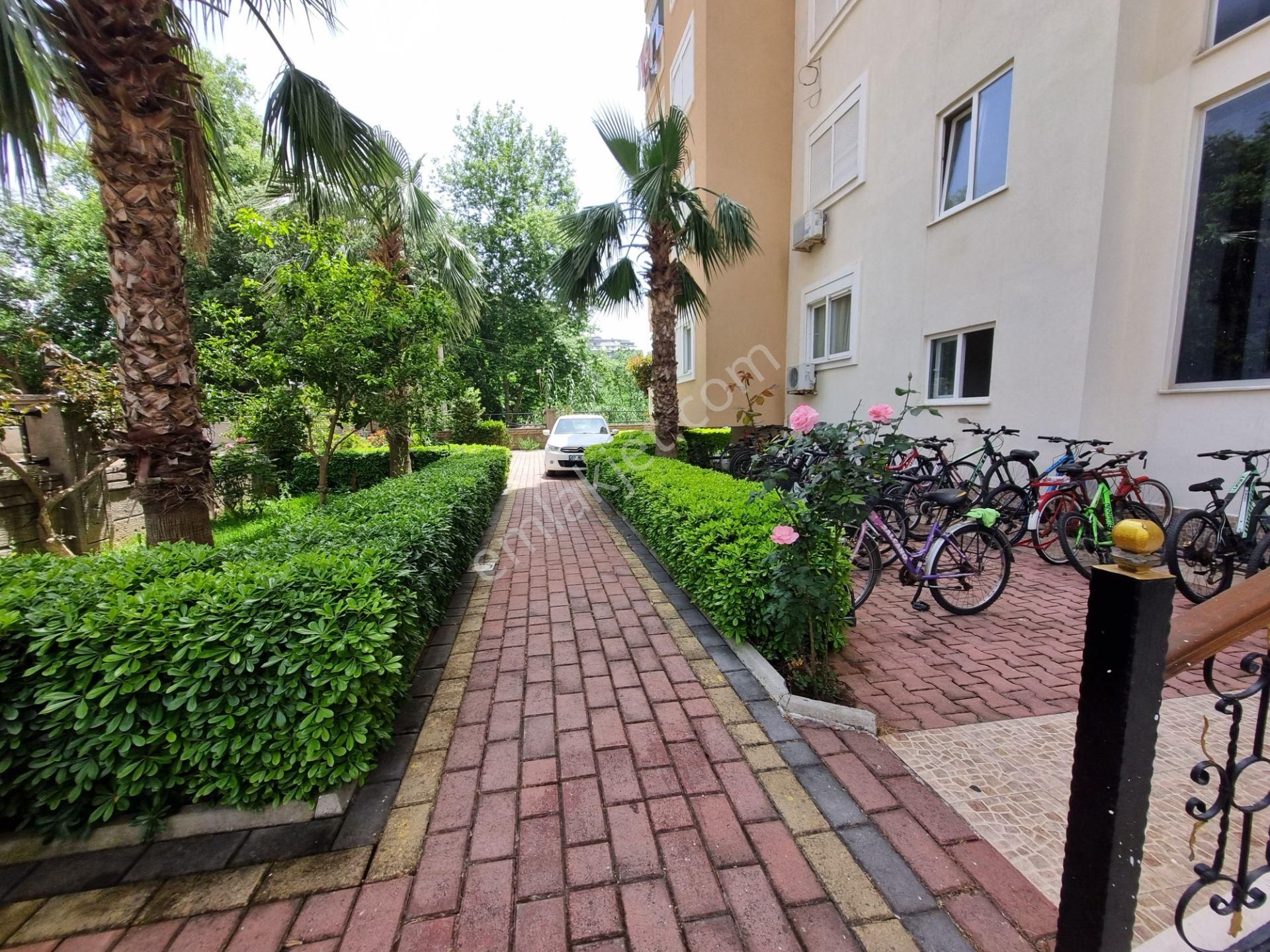 Mahmutlar Mahallesi’nde Site İçerisinde Satılık 2+1 Full Eşyalı Daire - Görsel 24