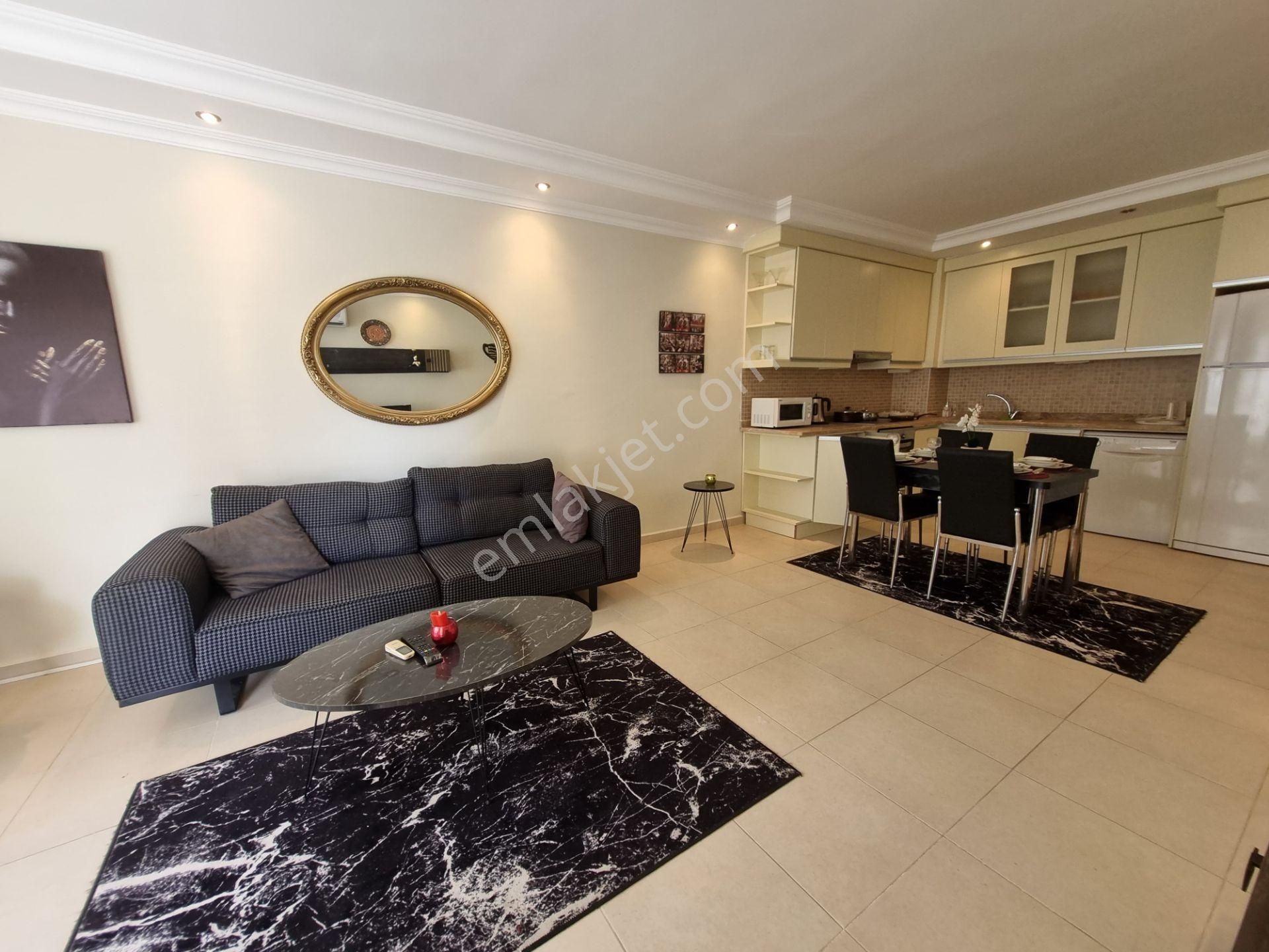 Mahmutlar Mahallesi’nde Site İçerisinde Satılık 2+1 Full Eşyalı Daire - Görsel 7