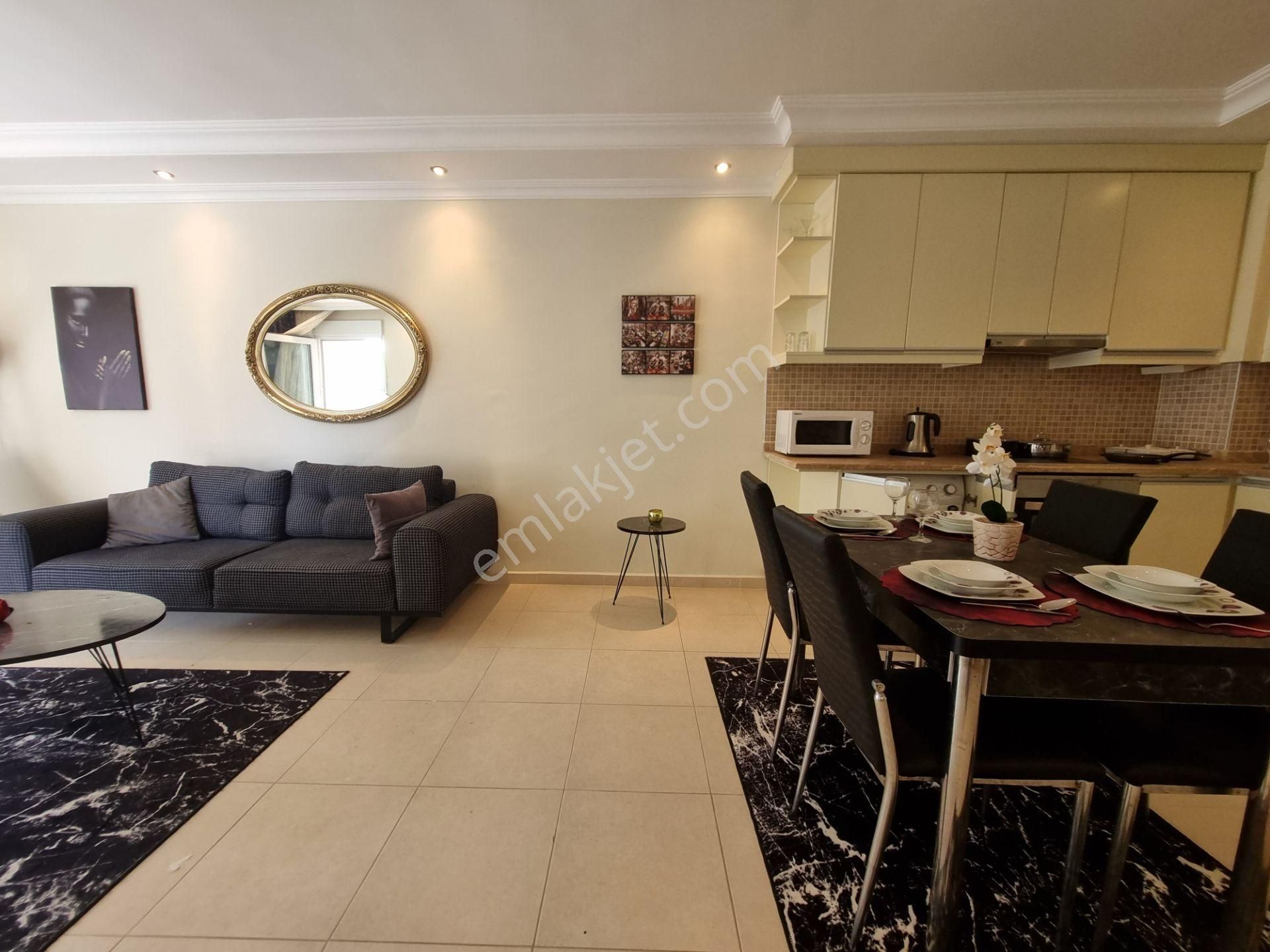 Mahmutlar Mahallesi’nde Site İçerisinde Satılık 2+1 Full Eşyalı Daire - Görsel 8