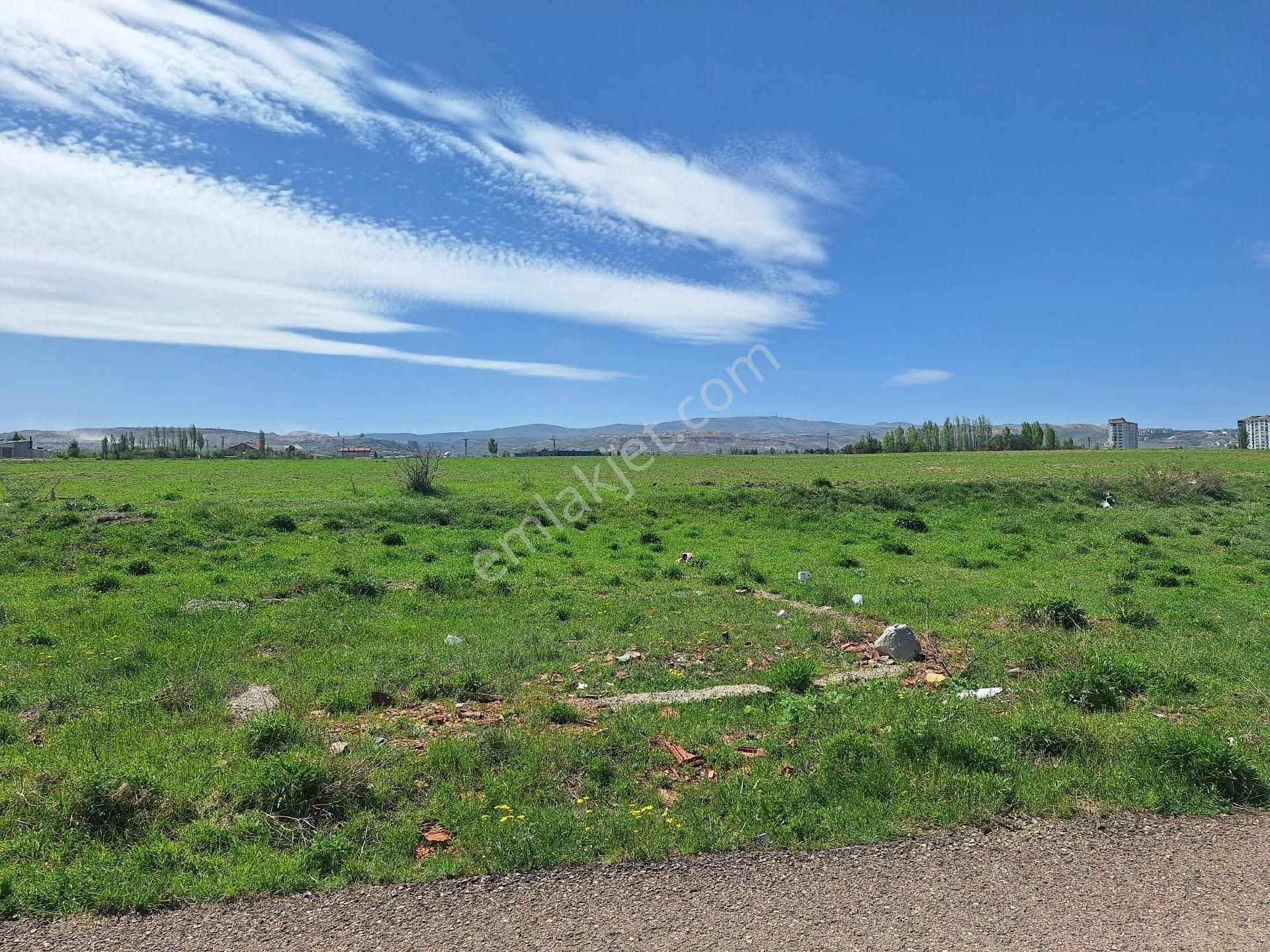 Özdemir Emlak,tan Kıbrıs Köyün De Konut İmarli 200 M2 Satılık Arsa - Görsel 10