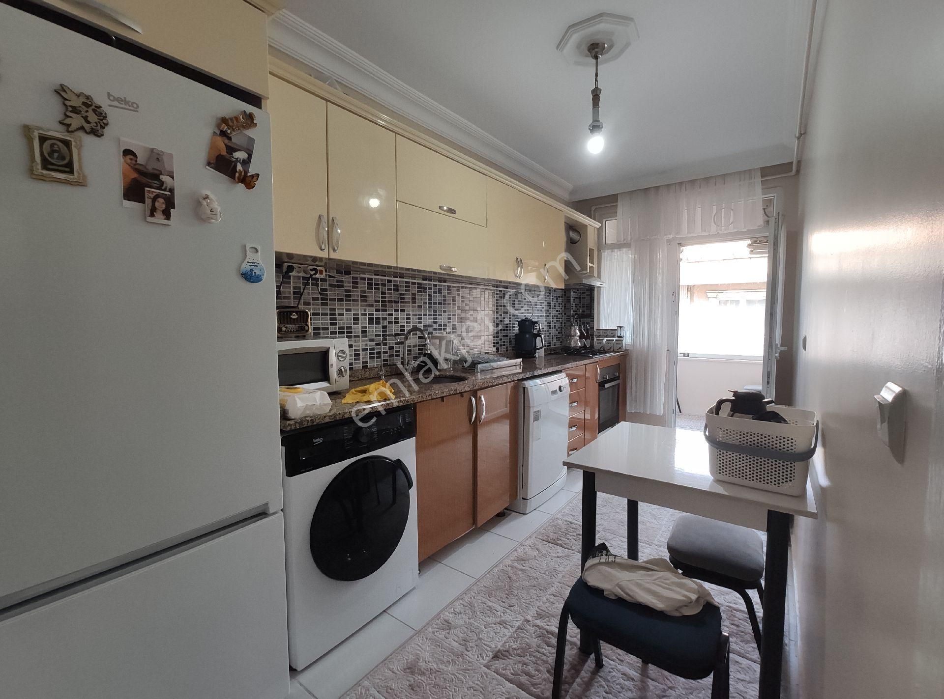 İkitelli Mehmet Akif De Satılık 3+2 190 Metre Kare Dubleks Daire