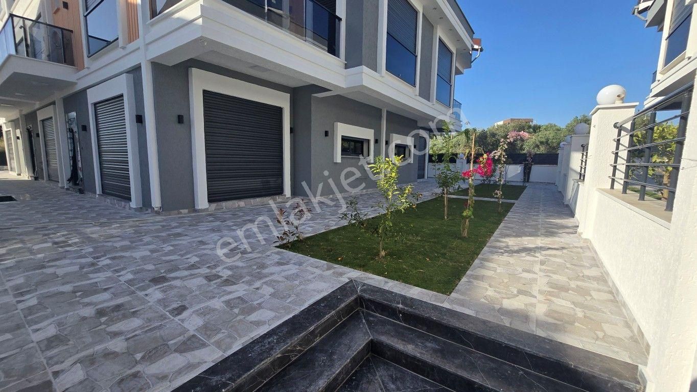 Didim Mavişehir'de Güvenlikli Sitede Havuzlu Tripleks Villa! - Görsel 3