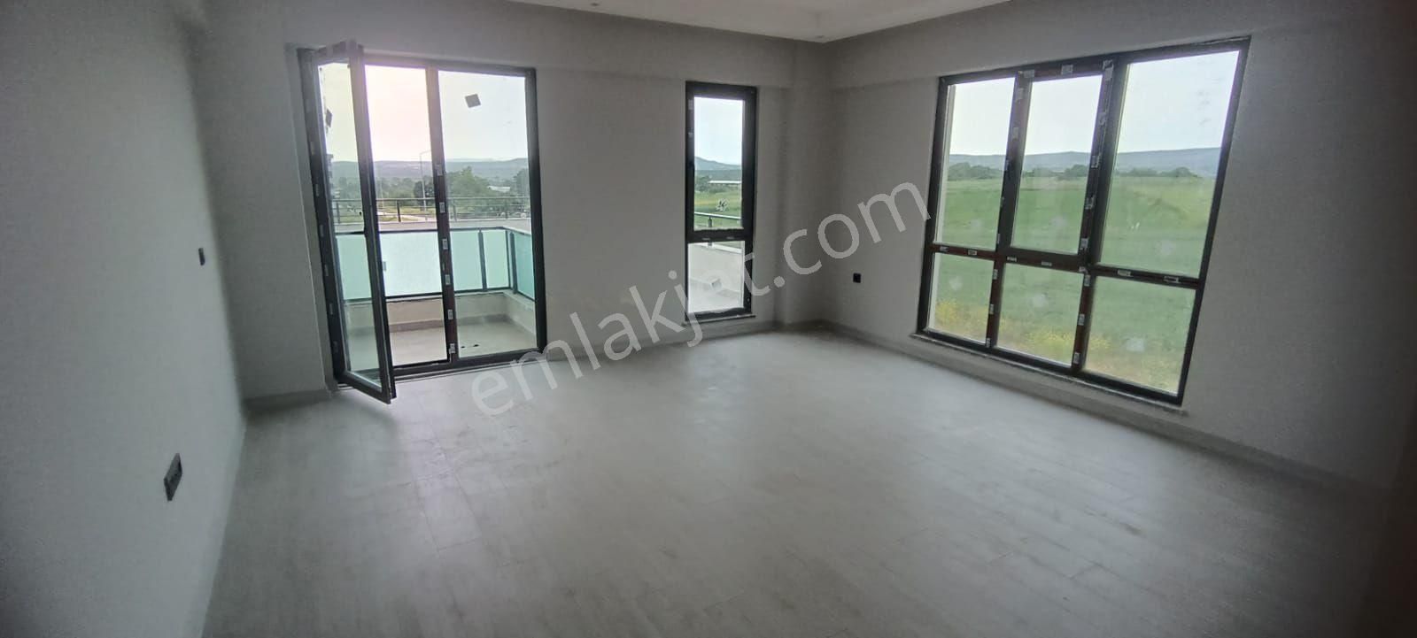 Ena Group Bursa Nilüfer Akçalar'da Göl Manzaralı Sıfır 2+1 Daireler - Görsel 14