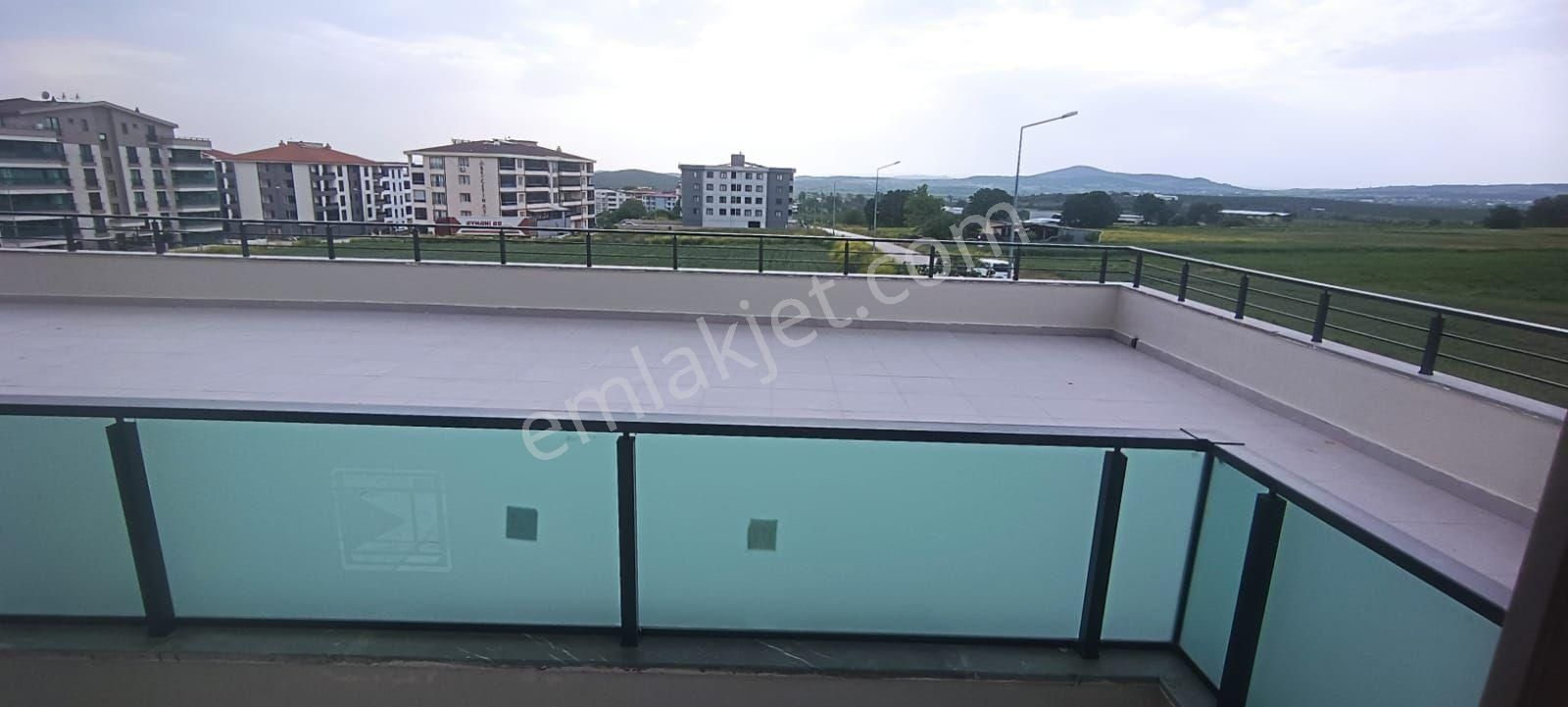 Ena Group Bursa Nilüfer Akçalar'da Göl Manzaralı Sıfır 2+1 Daireler - Görsel 13