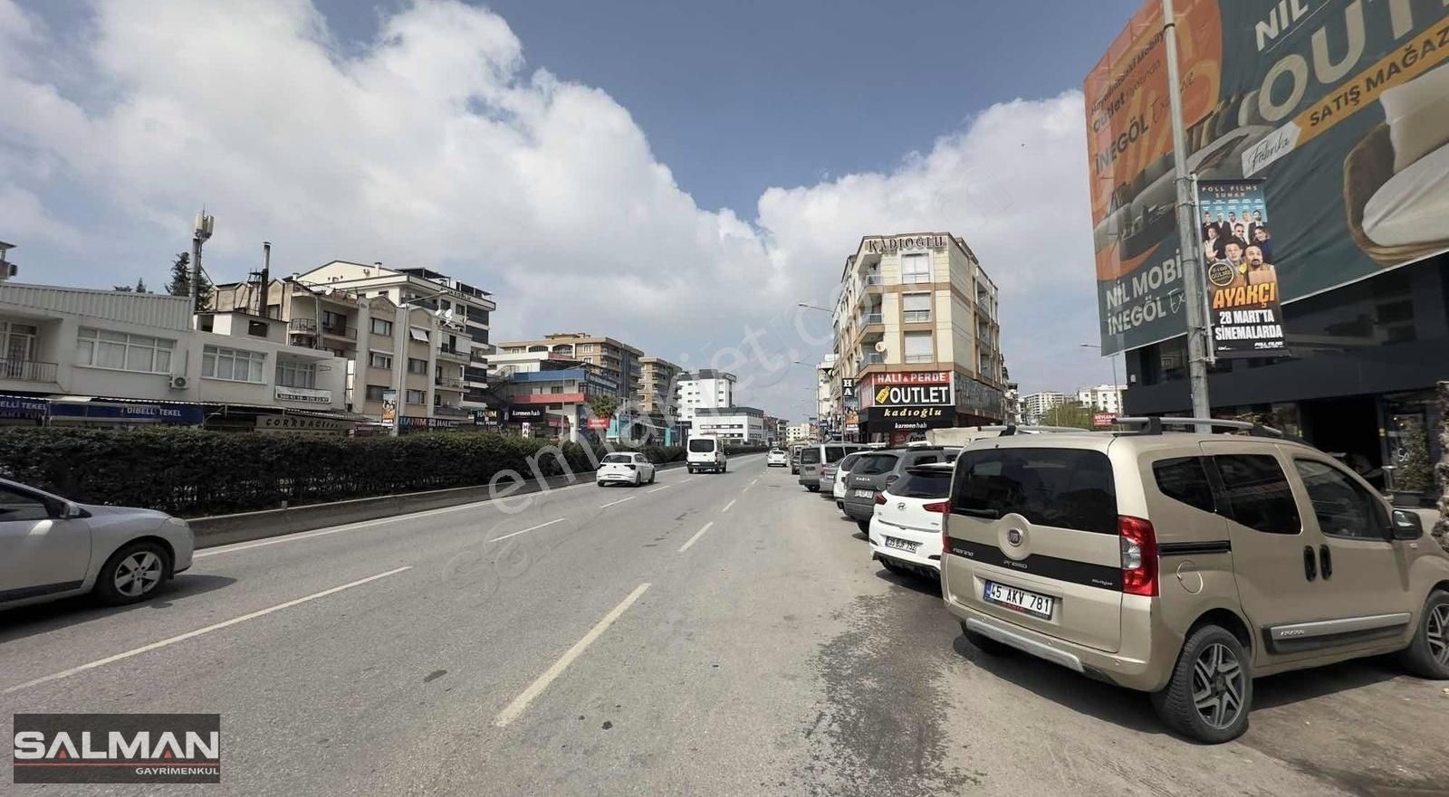 Salman'dan Çiğli Anadolu Cadde Üzeri Satılık Fırsat Dükkan