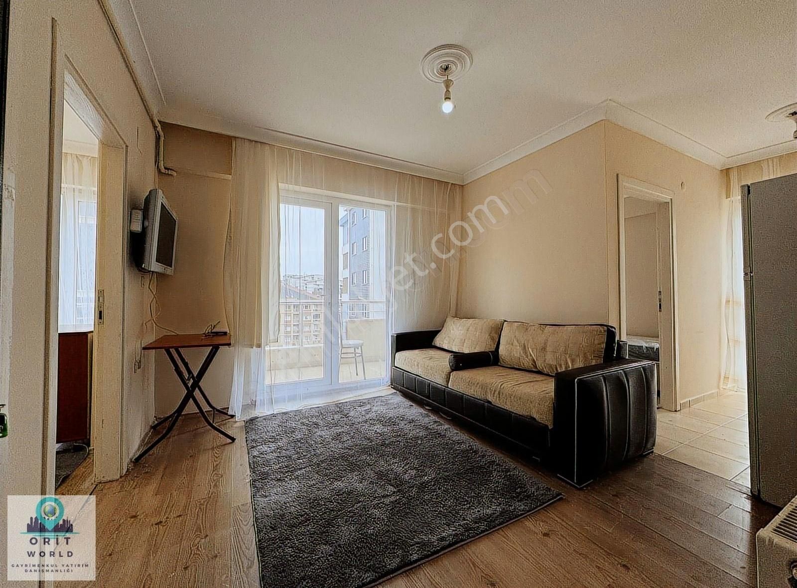 Dumlupınarda Kiralık 2+1 Eşyalı Arakat Daire