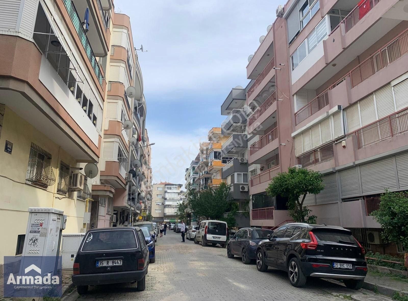 Karşıyaka Yalı Mah Sanat Merkezi Sokağında Satılık 3+1 Daire - Görsel 12