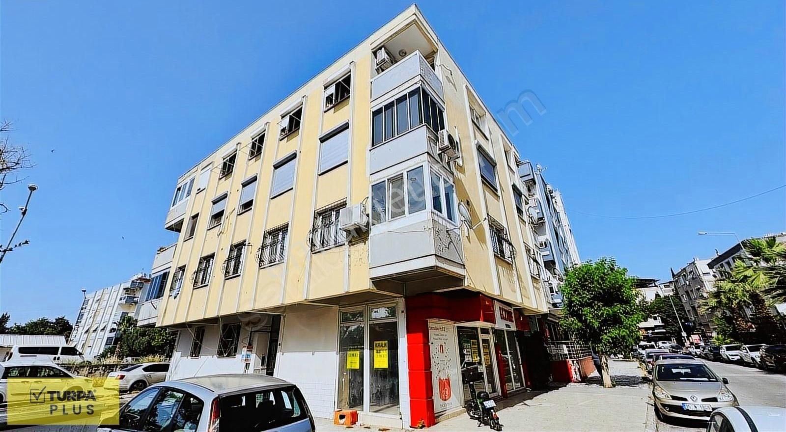 Buca Tıp Merkezi Yanında Merkezi Konumda 60 M² Kiralık Dükkan - Görsel 13
