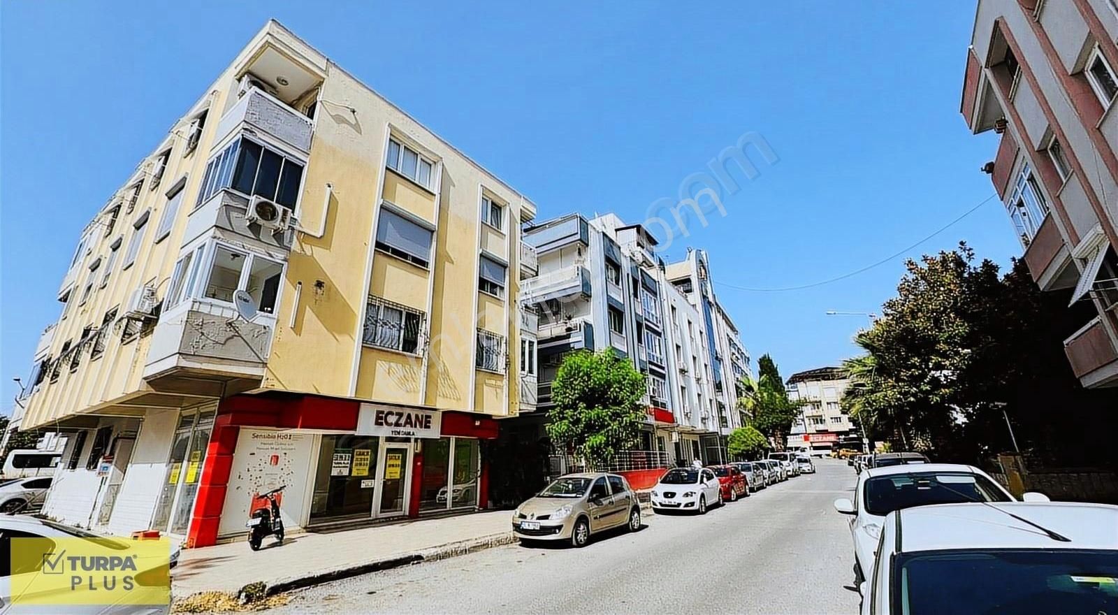 Buca Tıp Merkezi Yanında Merkezi Konumda 60 M² Kiralık Dükkan - Görsel 9