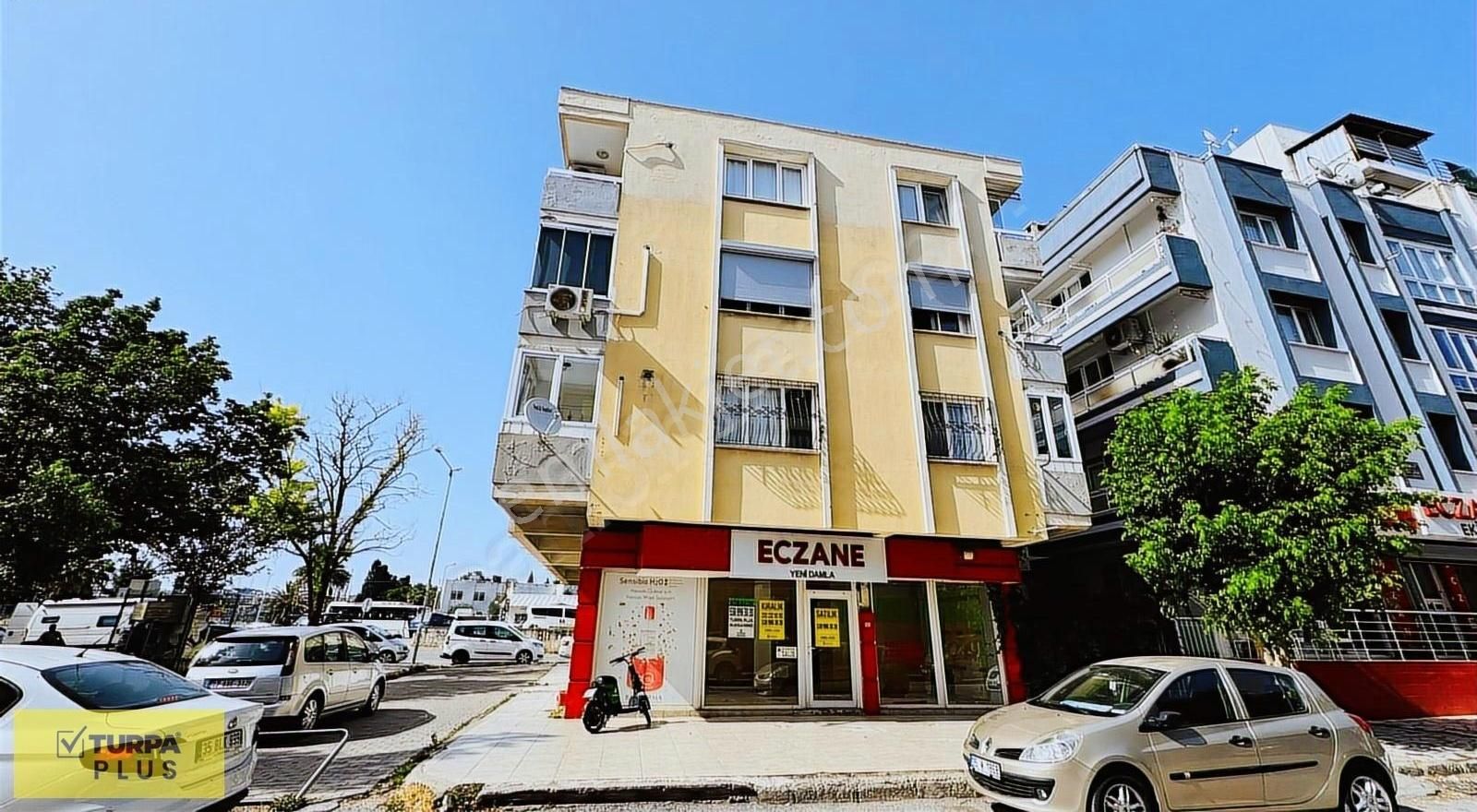 Buca Tıp Merkezi Yanında Merkezi Konumda 60 M² Kiralık Dükkan - Görsel 10