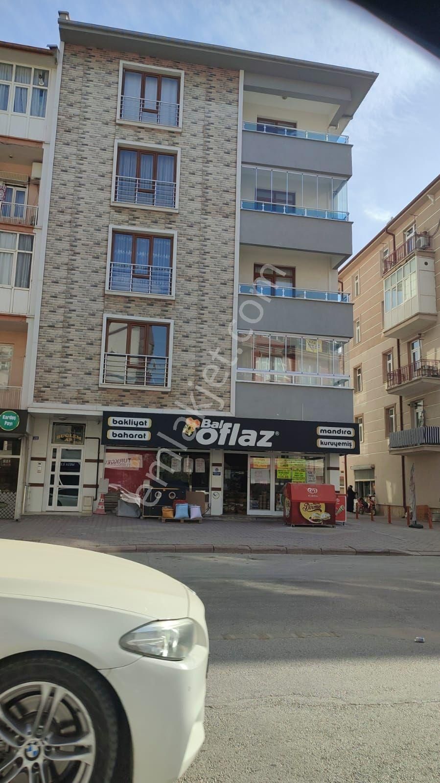 0545,,,443,,32,36 Eşim Arayin