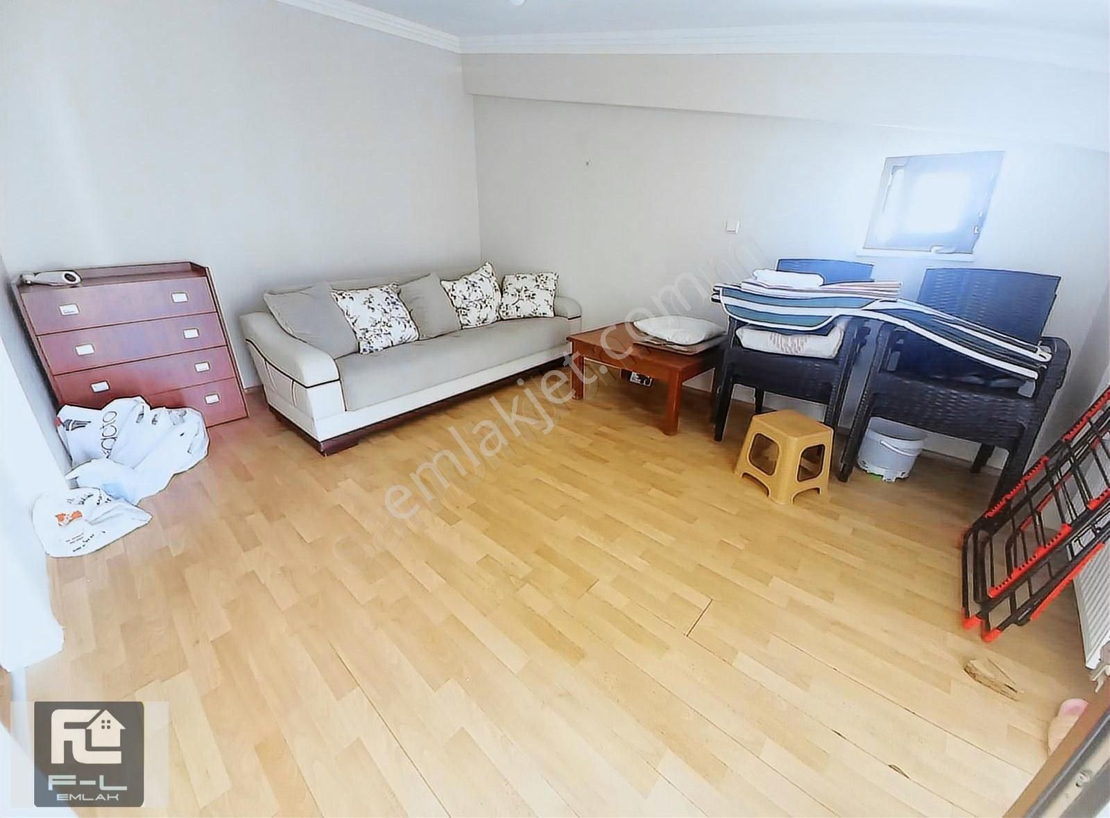 Fl Emlaktan Çınarcık Teşvikiyede Denize 200 M 2+2 Dubleks - Görsel 6